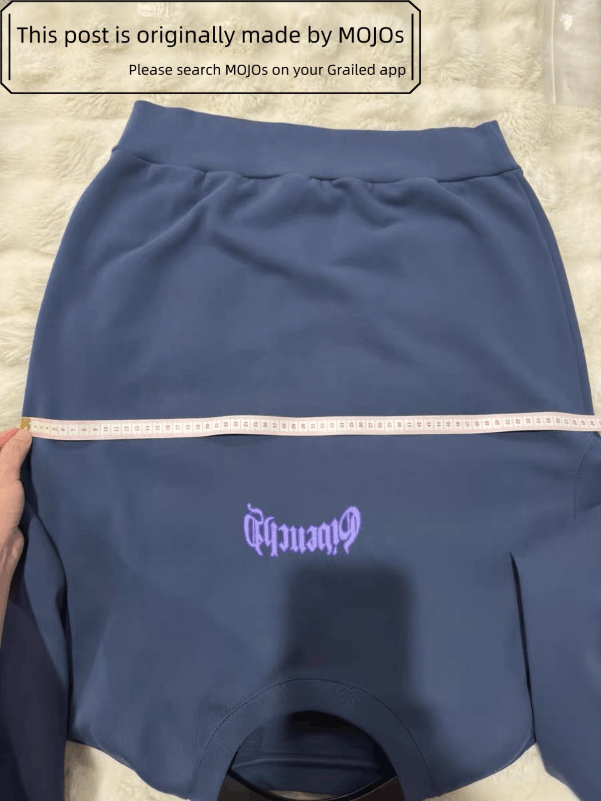 Givenchy Sz M Givenchy Lightling Logo Sweatshirt mojos4416 Size US M / EU 48-50 / 2 - 8 Thumbnail