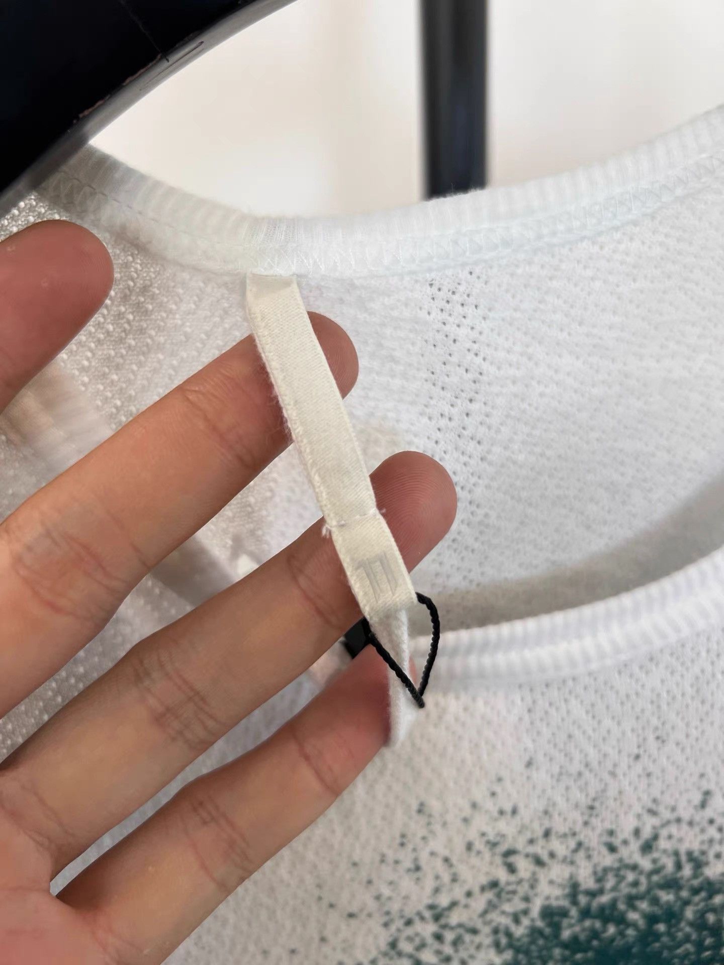11 By Boris Bidjan Saberi 11by BBS Faded Embroidered T-Shirt K35 Size US XS / EU 42 / 0 - 6 Thumbnail
