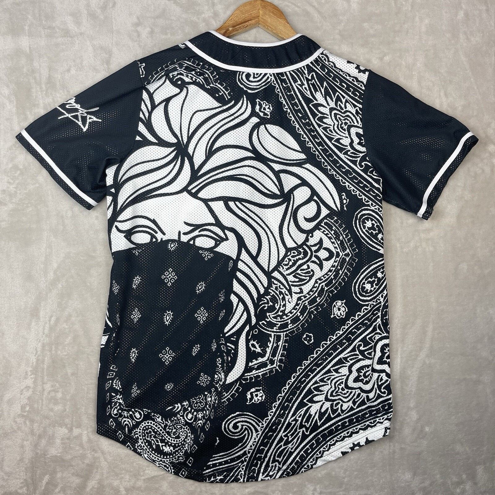 Crooks & Castles Crooks & Castles Medusa Bandana Baseball Jersey Paisley Mesh Size US S / EU 44-46 / 1 - 7 Thumbnail