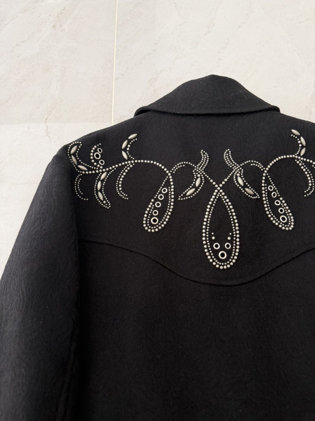 Saint Laurent Paris Saint Laurent 2019SS Runway Dark Jacquard Beaded Jacket Size US S / EU 44-46 / 1 - 7 Thumbnail