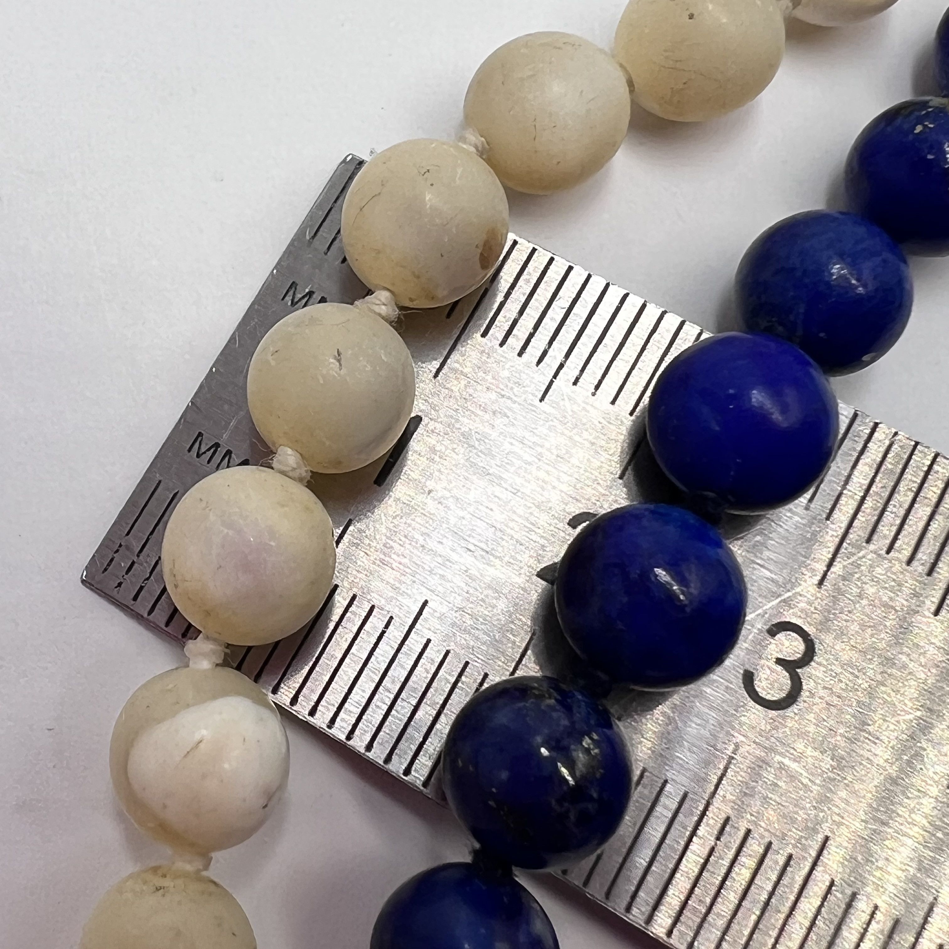 Vintage Vintage Lapis Lazuli & Mother of Pearl Bead Necklace 43cm Size ONE SIZE - 7 Thumbnail