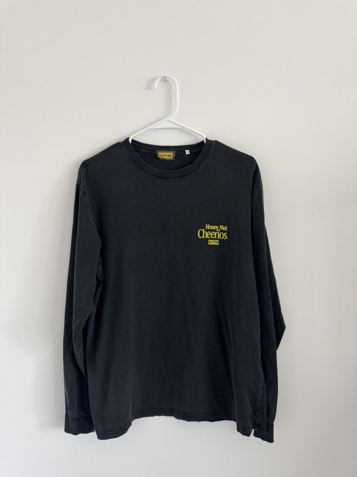 Kith Preowned Kith Cheerios Longsleeve Tee Size US S / EU 44-46 / 1 - 1 Thumbnail