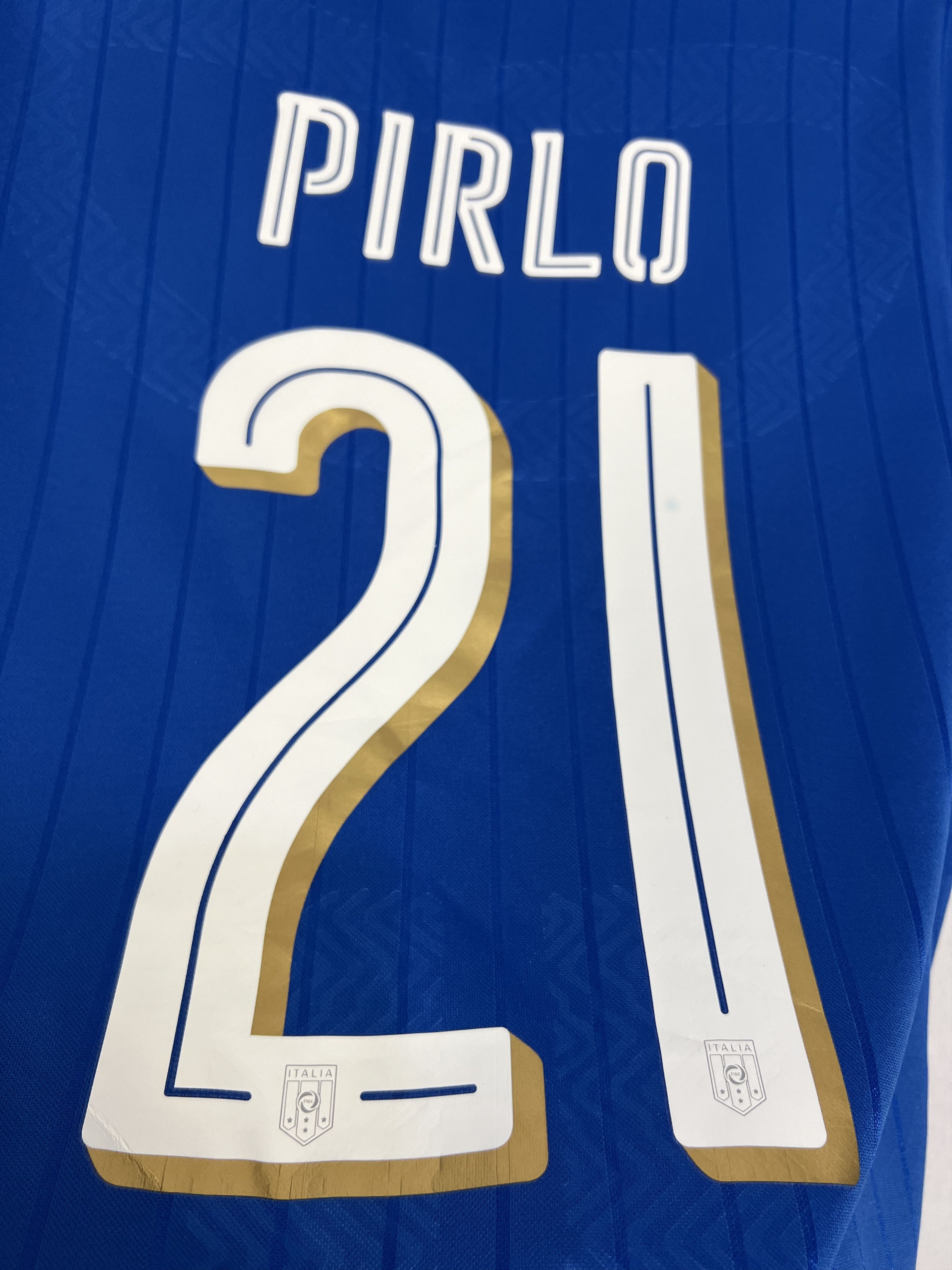 Puma Italy Home football shirt 2016 Soccer Puma #21 Pirlo Maglia Size US M / EU 48-50 / 2 - 3 Thumbnail