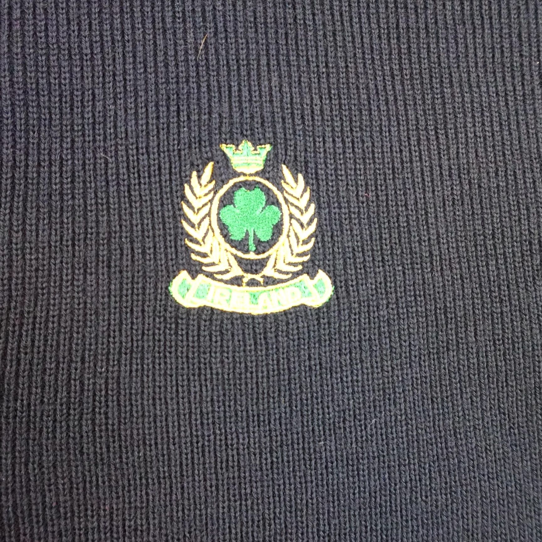 Vintage Blarney Castle Designs Sweater Mens XL Navy Cardigan V Neck Irish Crest Logo Size US XL / EU 56 / 4 - 6 Thumbnail
