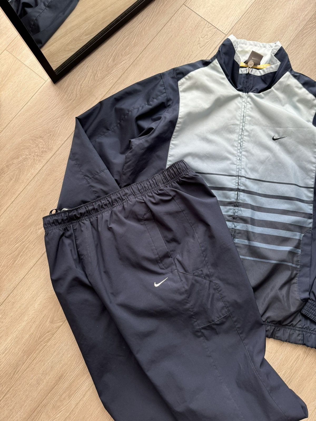 Nike Vintage Nike 90’s Y2K Style Drill Nylon Track Suit Pants Size US 34 / EU 50 - 2 Thumbnail