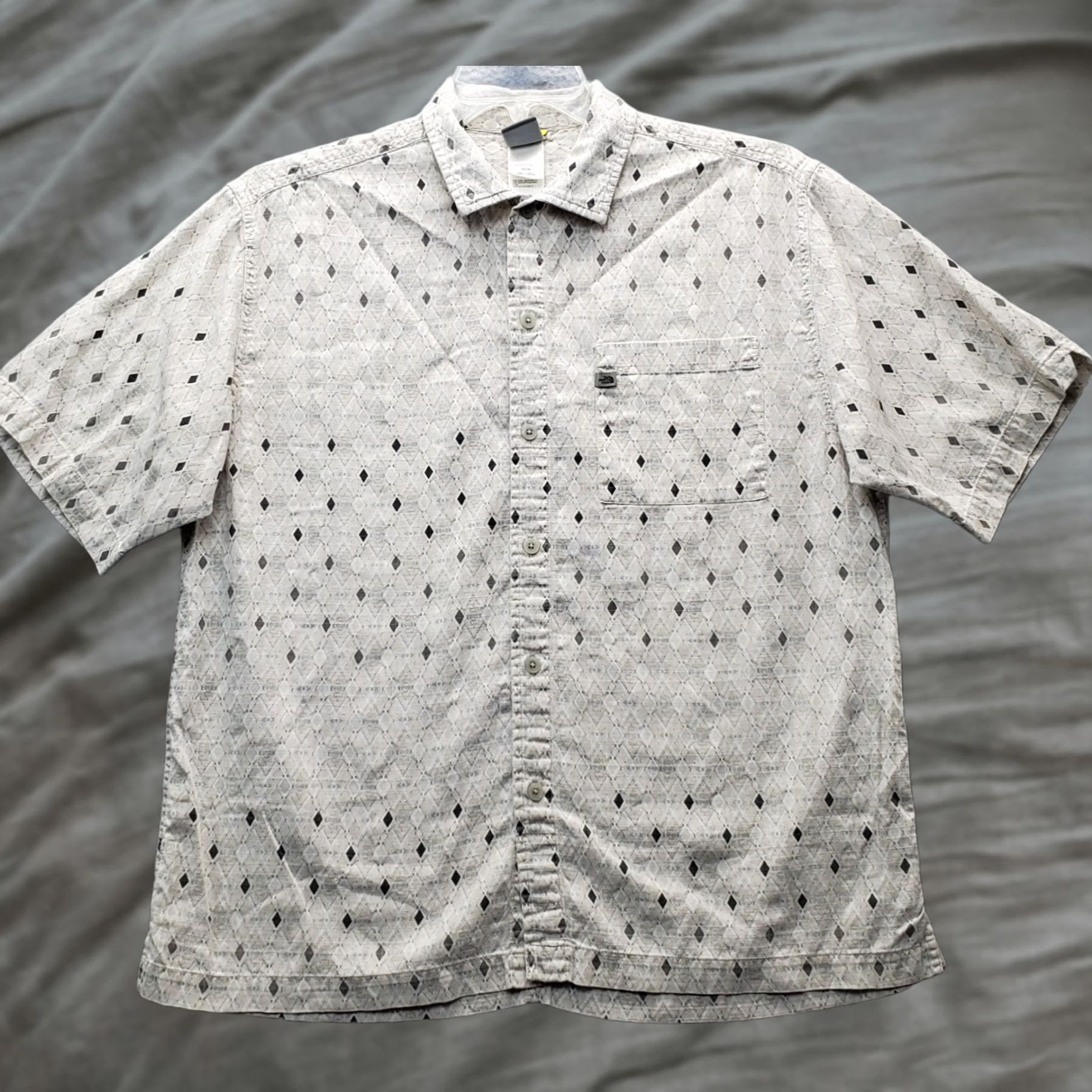 The North Face The North Face Shirt Men M Multicolor Geometric Chest Pocket Button Down Collared Size US M / EU 48-50 / 2 - 1 Thumbnail