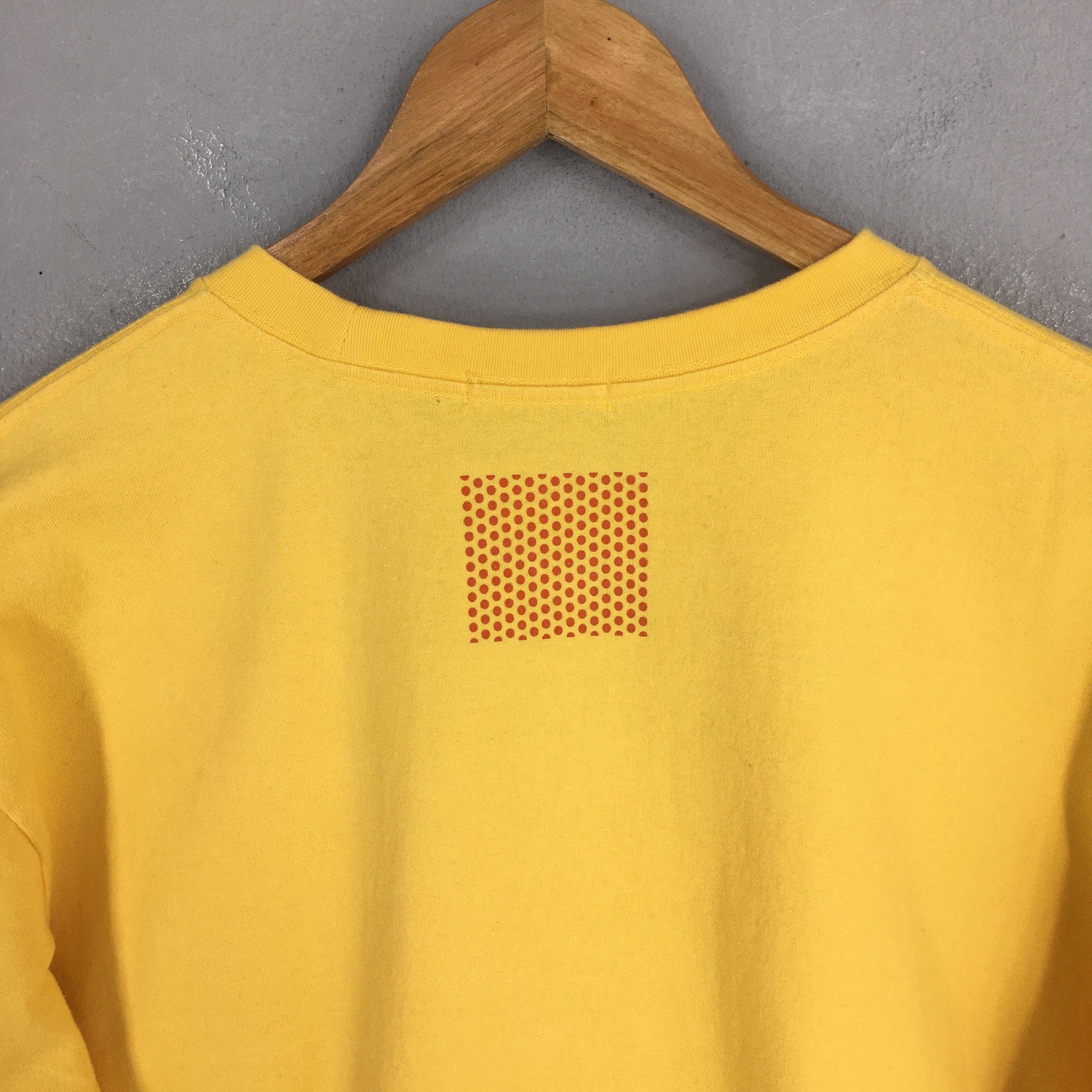 Other Vintage Roy Lichtenstein Gun in America (1968) Art Tee XL Size US XL / EU 56 / 4 - 8 Thumbnail
