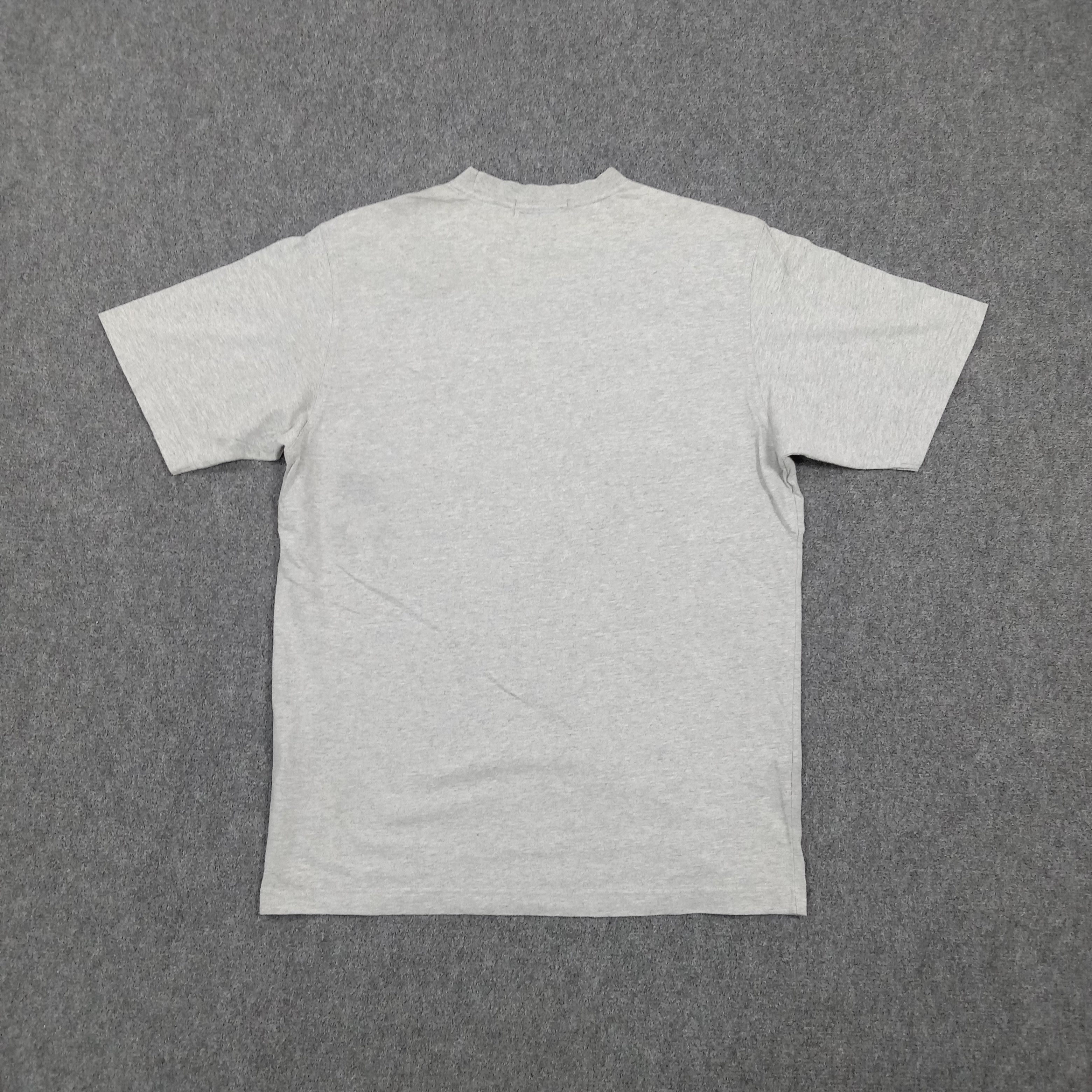 Yves Saint Laurent Yves Saint Laurent YSL Designer Center Logo Tshirt C294N72 Size US L / EU 52-54 / 3 - 5 Thumbnail