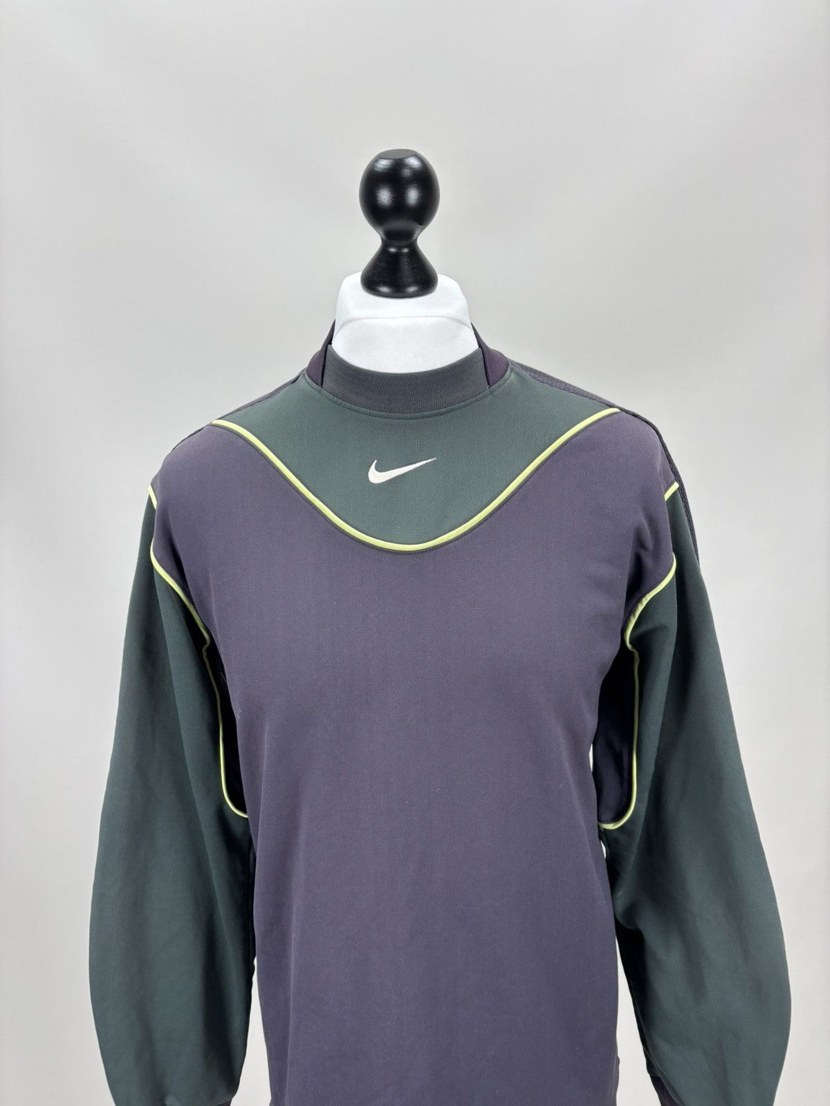 Nike Mens vintage Nike Goalkeeper Long Sleeve Size M Size US M / EU 48-50 / 2 - 2 Thumbnail