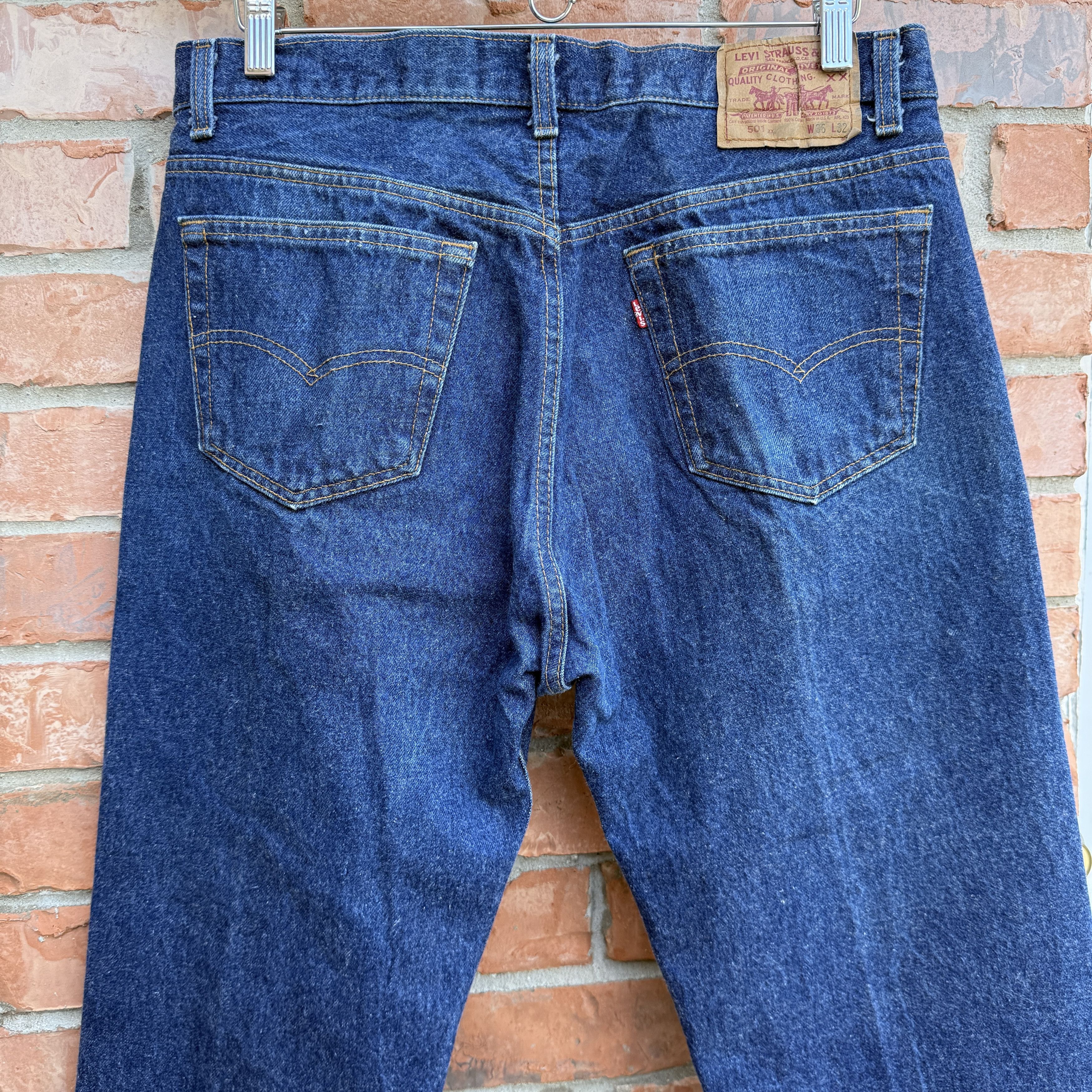 Levi's Vintage 80s Levis 501 Blue Button fly Denim Made USA Jeans Size US 33 - 4 Thumbnail