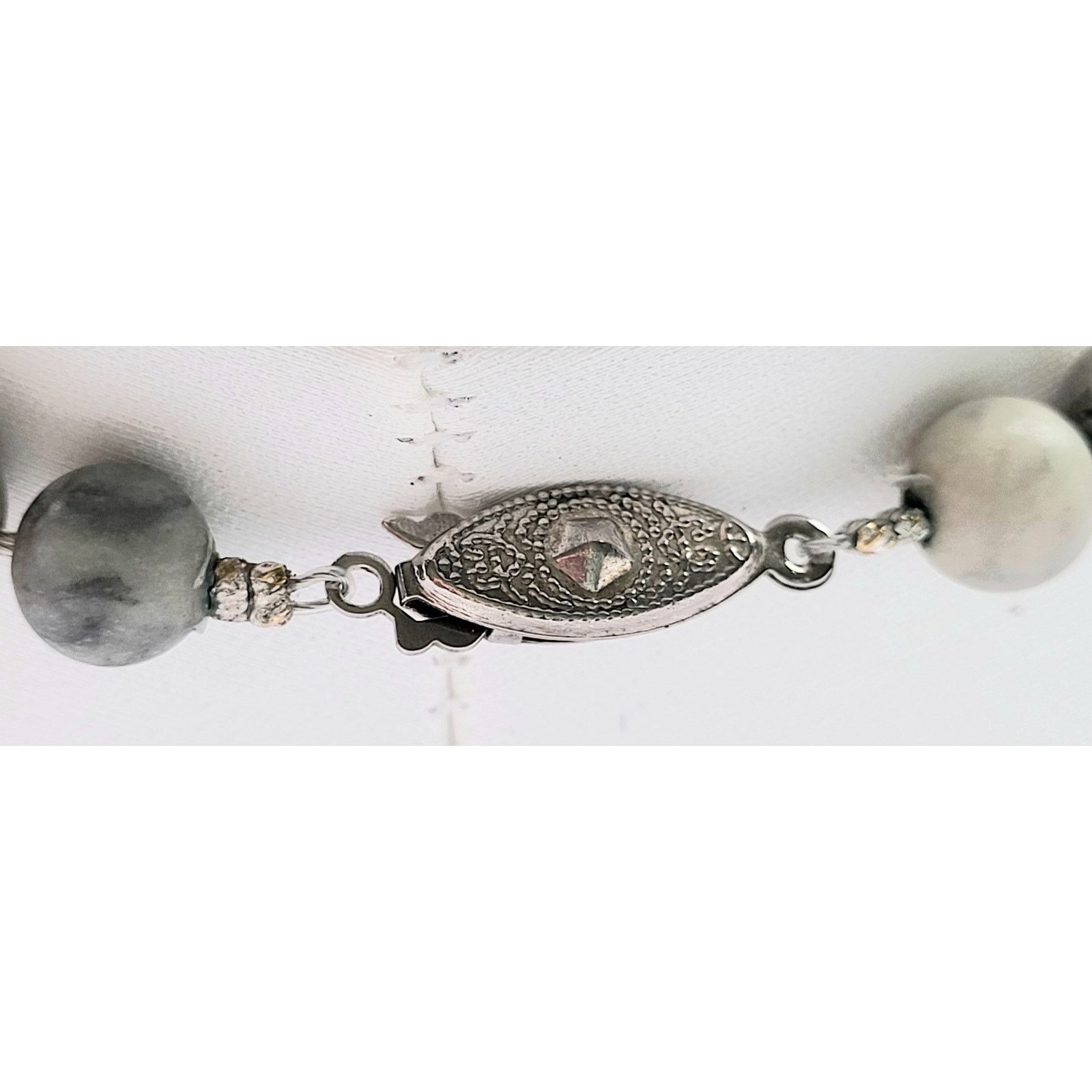 Other Silver and Crazy Lace Agate Beaded Necklace Healing Crystal Size ONE SIZE - 6 Thumbnail