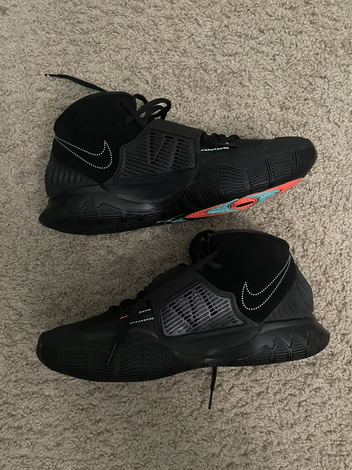 Nike Nike Kyrie 6 “Shot Clock” Size US 9.5 / EU 42-43 - 2 Thumbnail