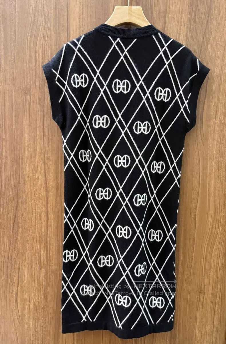 Hermes Hermes Black Cashmere Sleeveless Dress Size XS / US 0-2 / IT 36-38 - 2 Thumbnail
