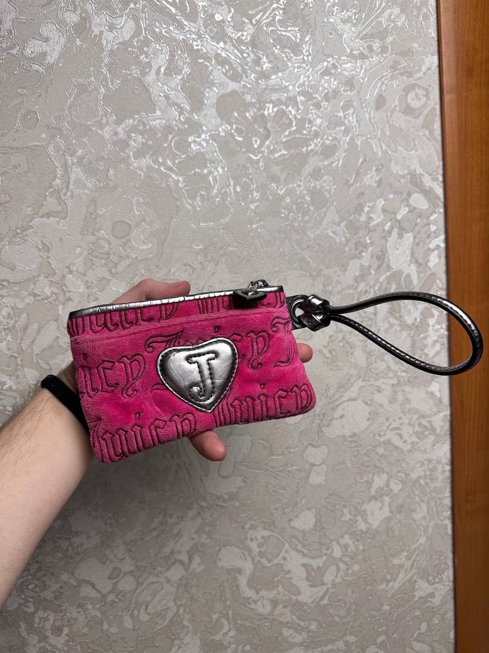 Juicy Couture Juicy Couture Vintage Velour Y2K Wallet Rare Barbie Style Size ONE SIZE - 7 Thumbnail