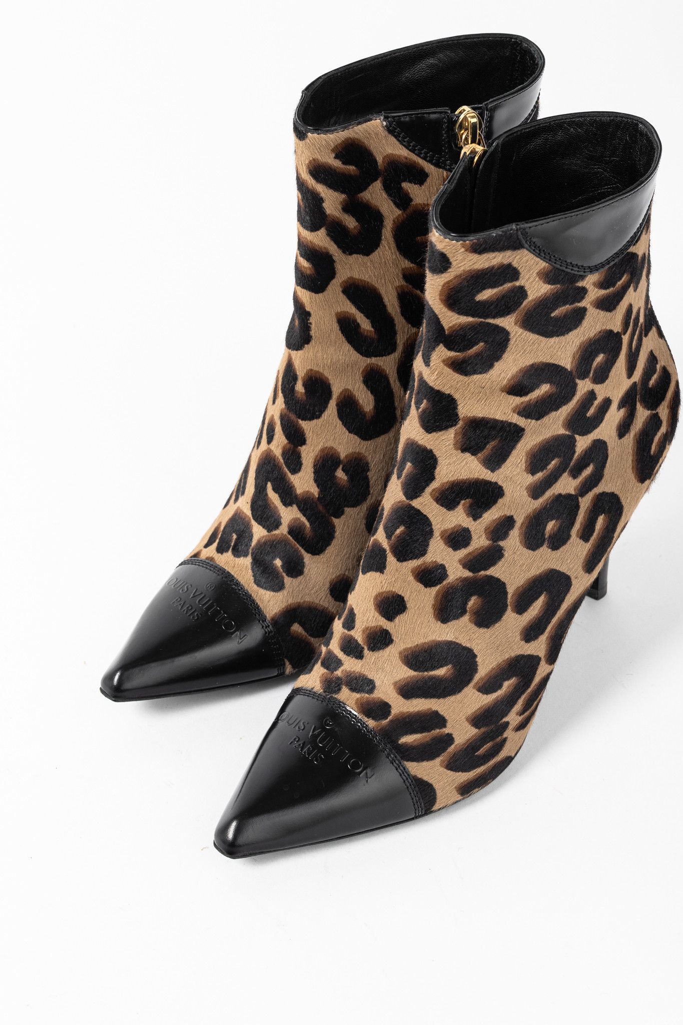 Louis Vuitton Louis Vuitton Wild Leopard Calf-Hair & Leather Ankle Boots Size US 8.5 / IT 38.5 - 6 Thumbnail