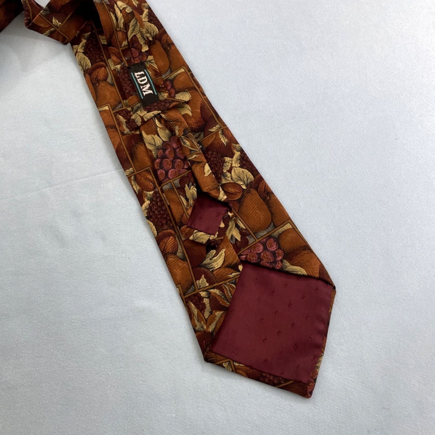 Vintage VINTAGE Necktie LDM Italy Silk Baroque Grapes Figs Pears Wedding Brown Red 4x59 Men Tie Size ONE SIZE - 4 Thumbnail
