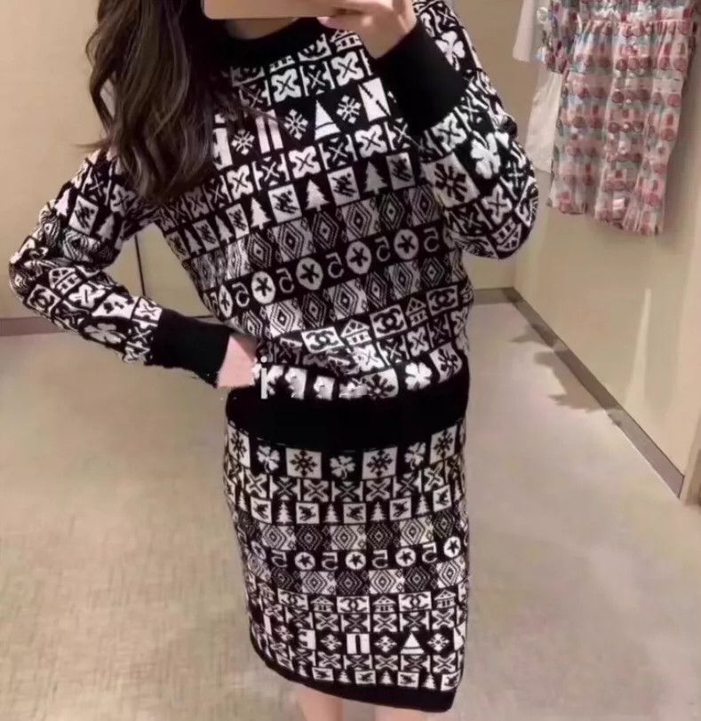 Chanel Chanel Black and white color-blocked plaid square geometric Size 24" / US 00 / IT 34 - 9 Thumbnail