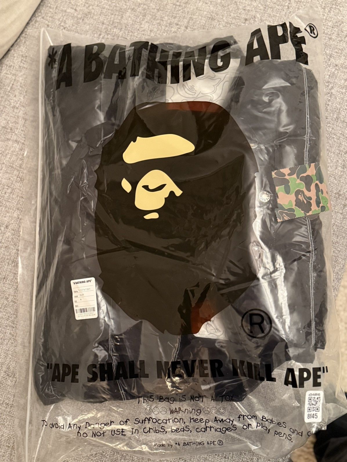 Bape GOAT Exclusive BAPE Nylonetal Badge Relaxed Fit Padded Vest Size US M / EU 48-50 / 2 - 1 Thumbnail