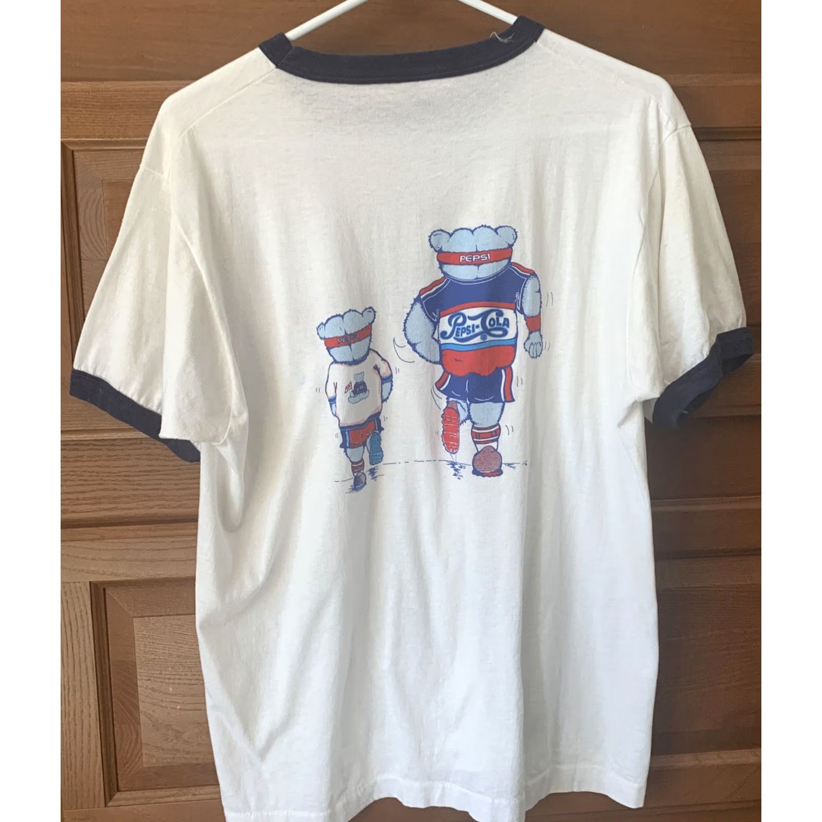 Vintage VINTAGE Pepsi Cola Bears 1247 T-Shirt Single Stitch Adult XL White Cotton Knit Crew Neck Men Size US XL / EU 56 / 4 - 5 Thumbnail