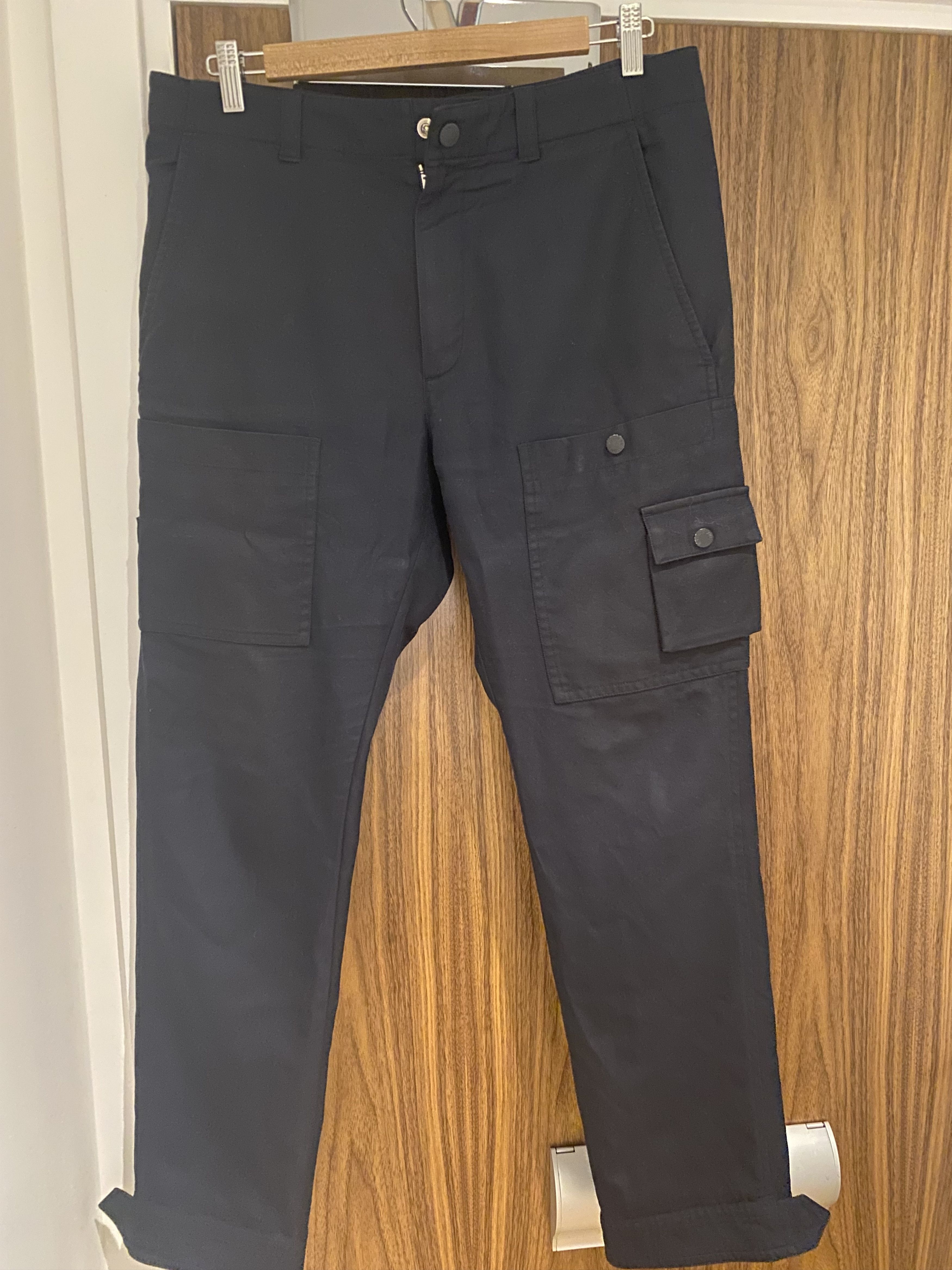 LVSE Panelled Cargo Pants - Men - Ready-to-Wear