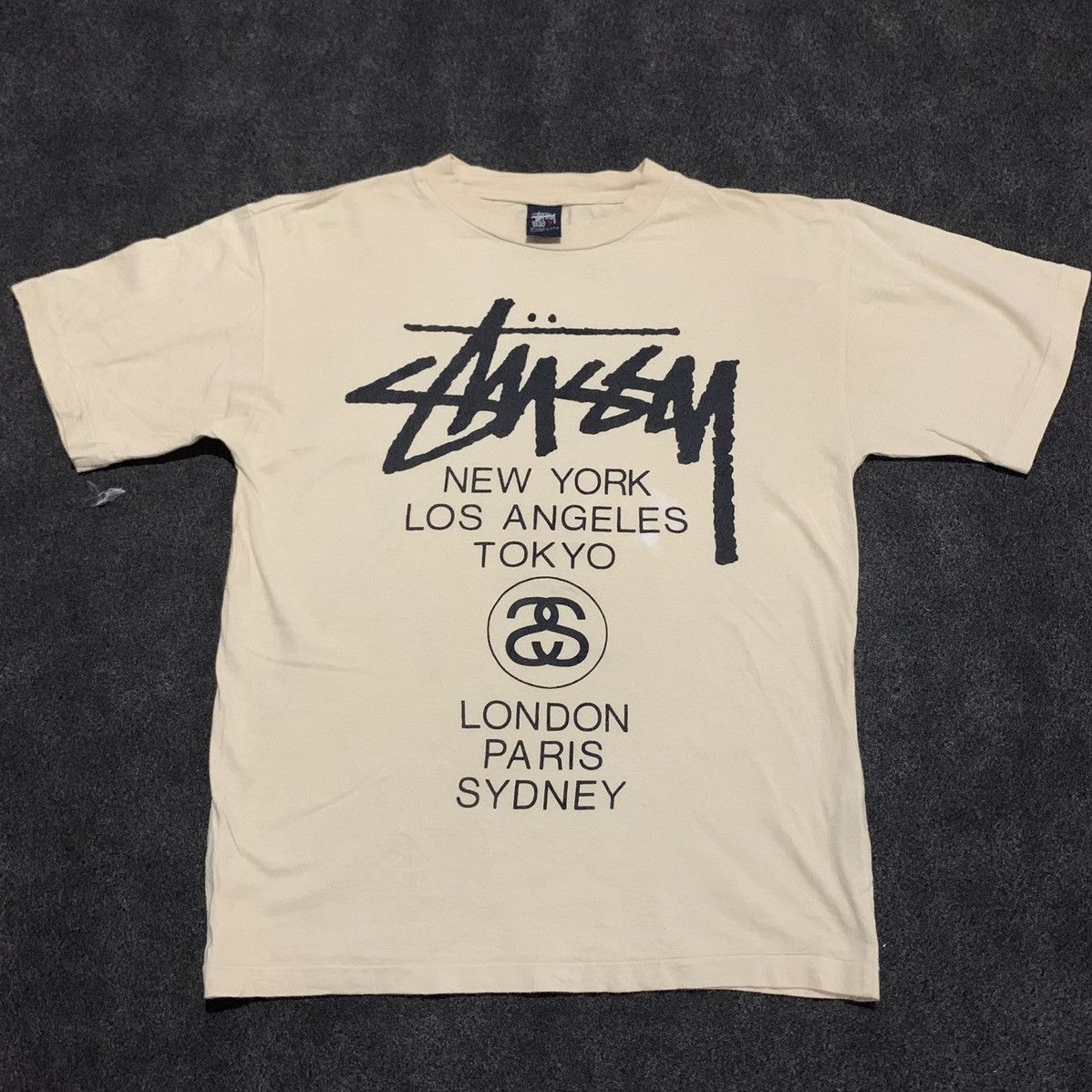 Stussy Stüssy World Tour Cities T-Shirt (Y2K Era) Size US S / EU 44-46 / 1 - 1 Thumbnail