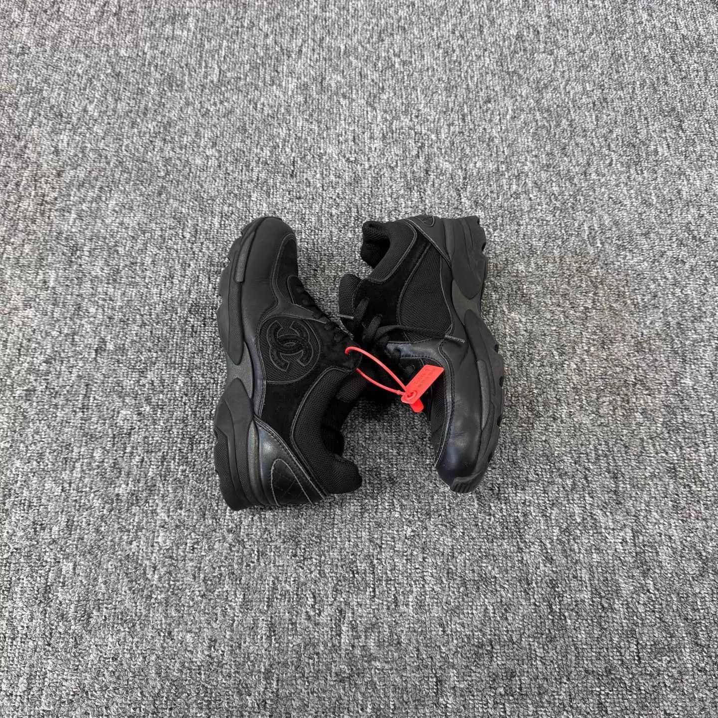 Chanel Chanel CC Black Samurai Sneakers 36.5 98 New Size US 6 / IT 36 - 4 Thumbnail