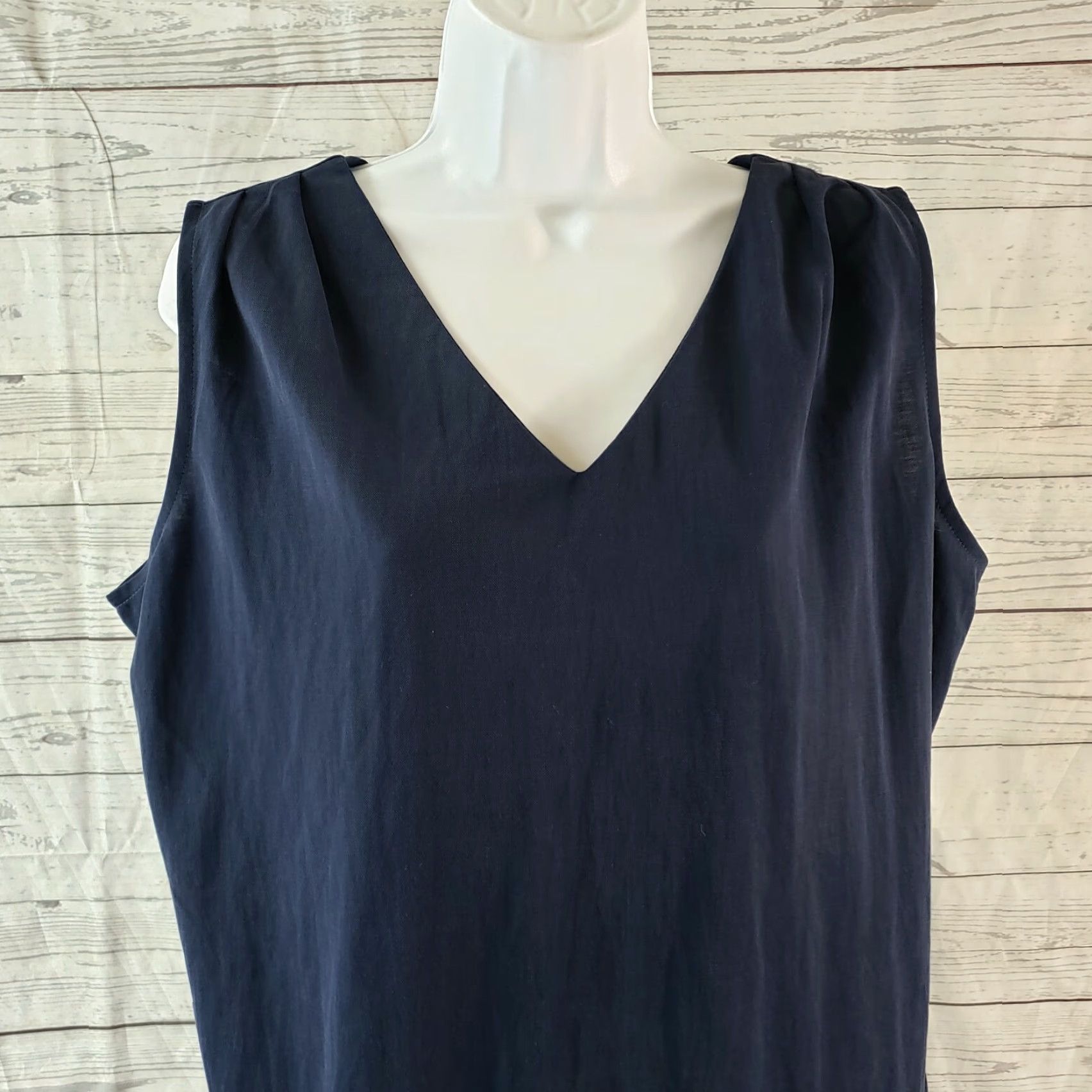 Vintage Foxcroft Womens Top Tank Sleeveless V-Neck Blue L XS? Size L / US 10 / IT 46 - 2 Thumbnail