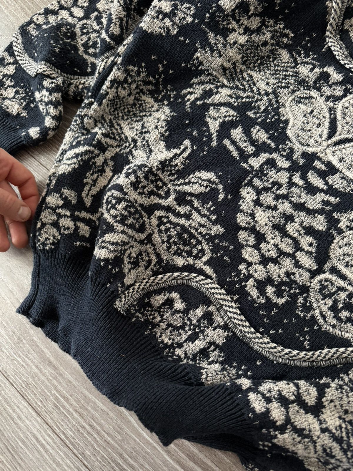 Hugo Boss Antique Archival Knitted Vintage Luxury Hugo Boss Sweater Size US L / EU 52-54 / 3 - 16 Thumbnail