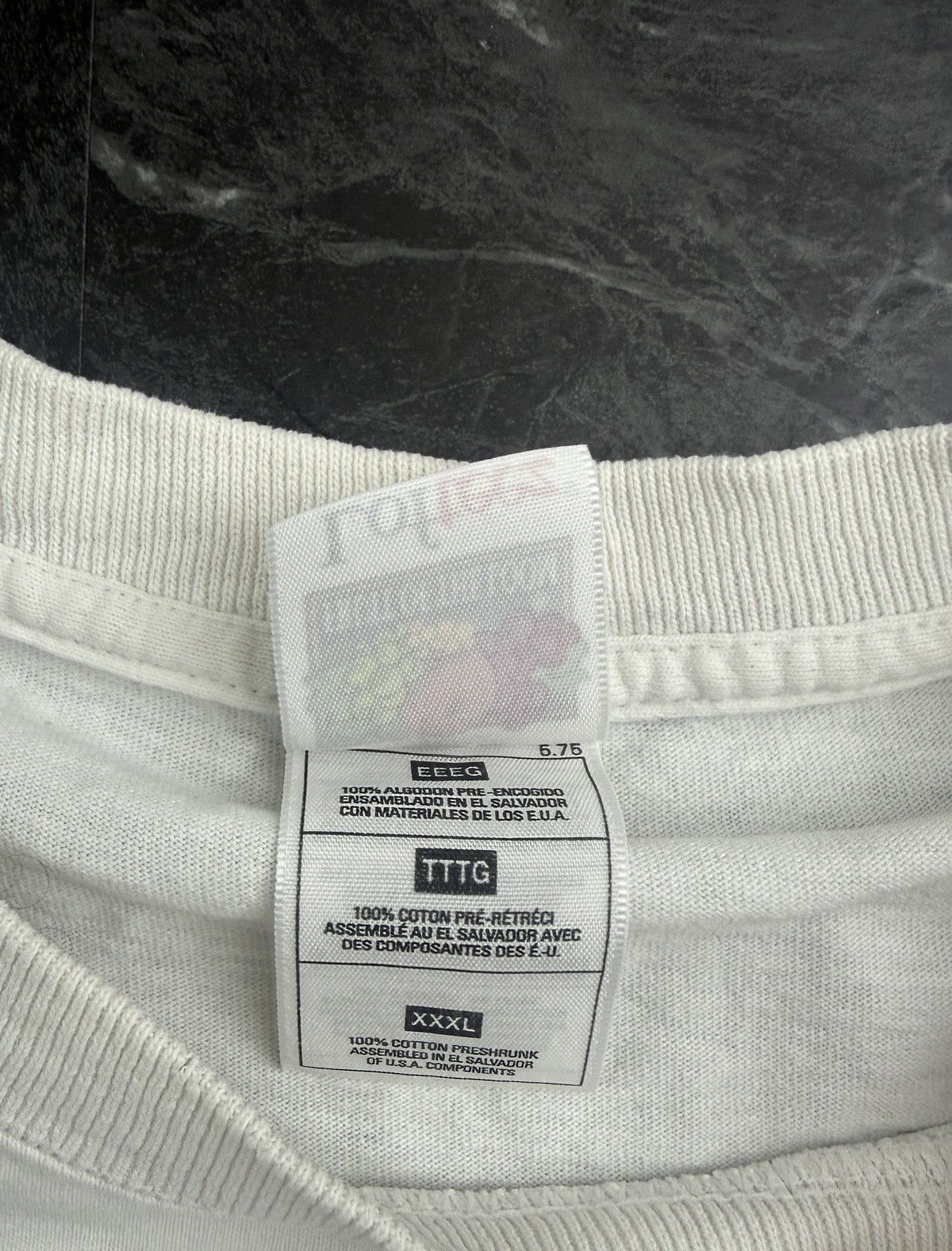 Fruit Of The Loom Vintage 2002 lakers tee kobe and shaq Size US XXL / EU 58 / 5 - 8 Thumbnail