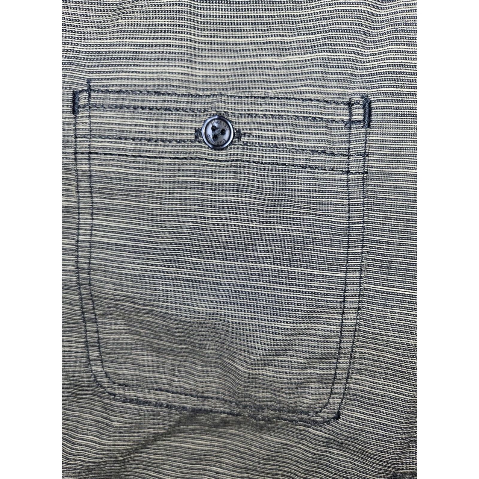 Ecko Unltd. Ecko Unltd Shirt Mens XL Gray Short Sleeve Button Up Casual Striped Pocket 90s City Mens Size US XL / EU 56 / 4 - 6 Thumbnail