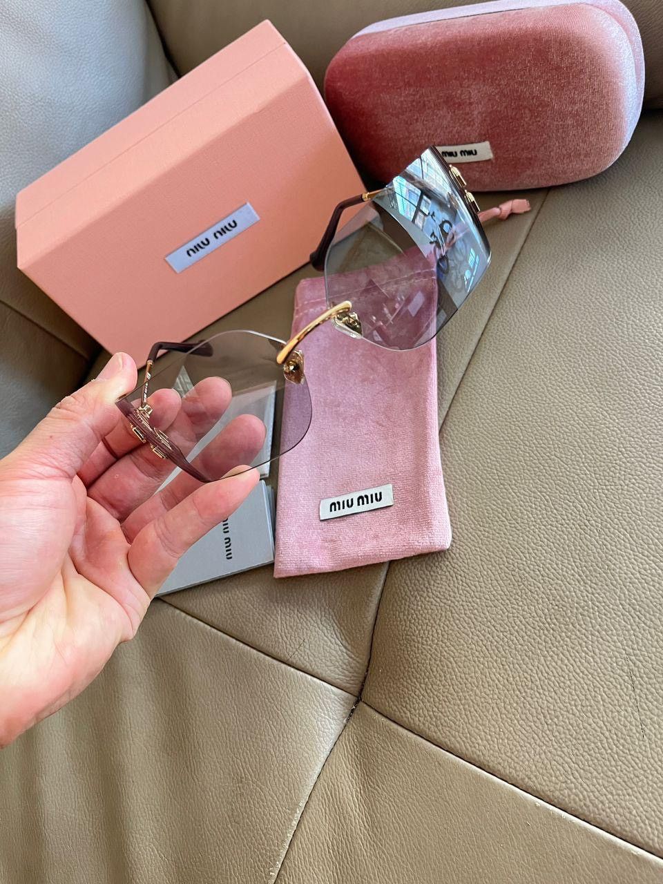 Miu Miu Miu Miu 54YS gold Sunglasses with Smoke Gradient Lenses Size ONE SIZE - 8 Thumbnail