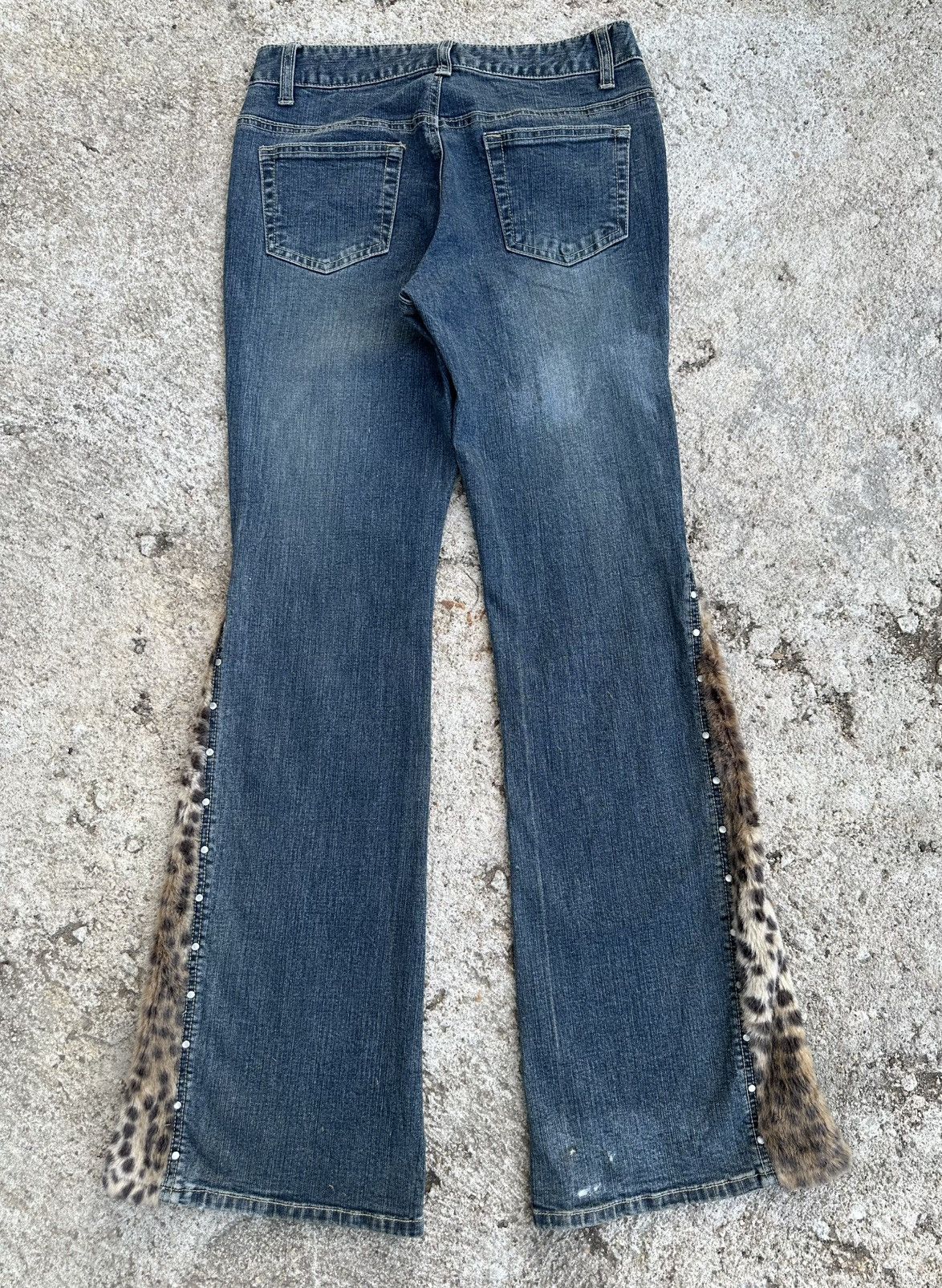 Japanese Brand Y2K Flare Hysteric Inspired Jeans With Leopard Fur W27 Size 27" / US 4 / IT 40 - 8 Thumbnail