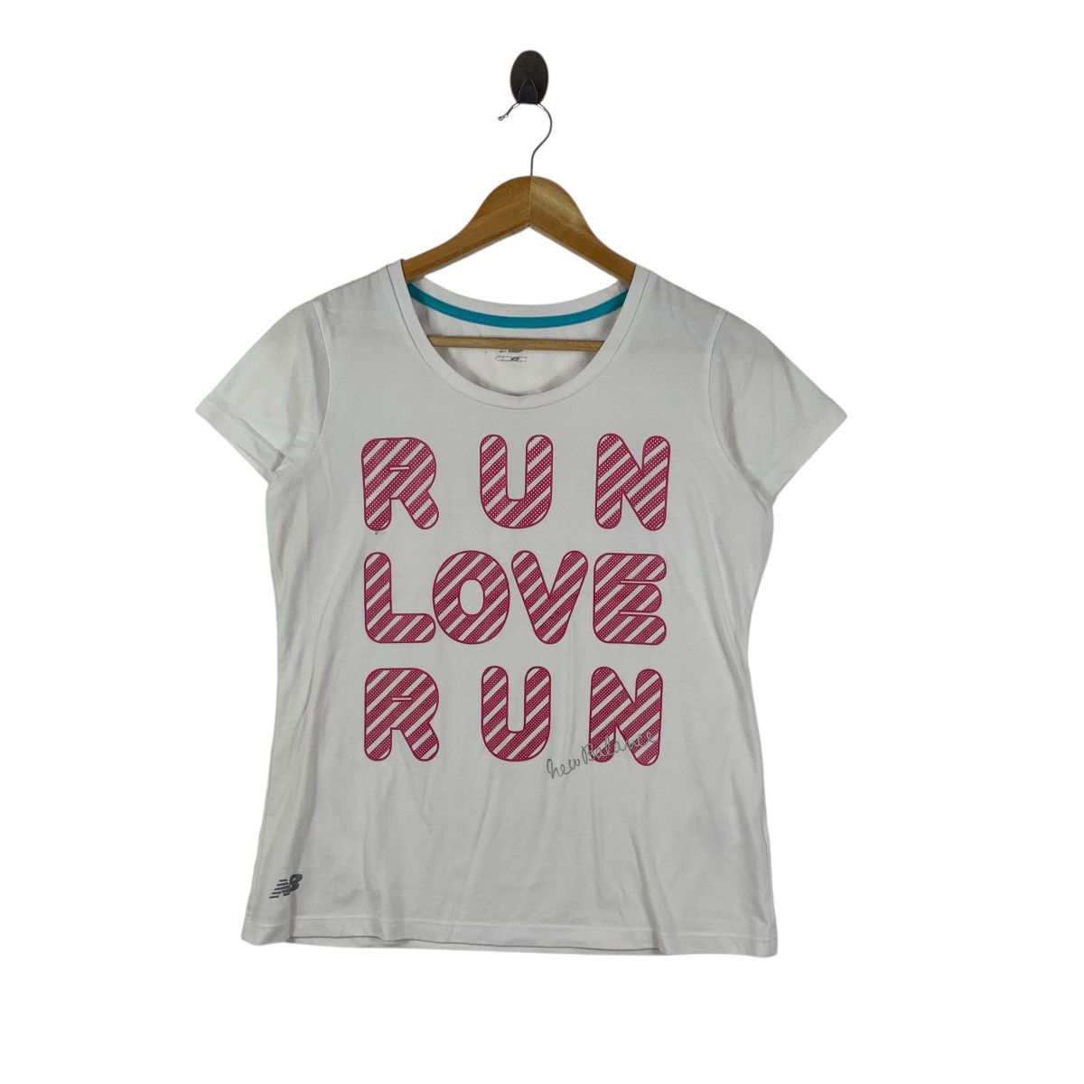 New Balance NEW BALANCE x JASPO Run Love Run Tee Shirt Top Slim Fit Size S / US 4 / IT 40 - 4 Thumbnail