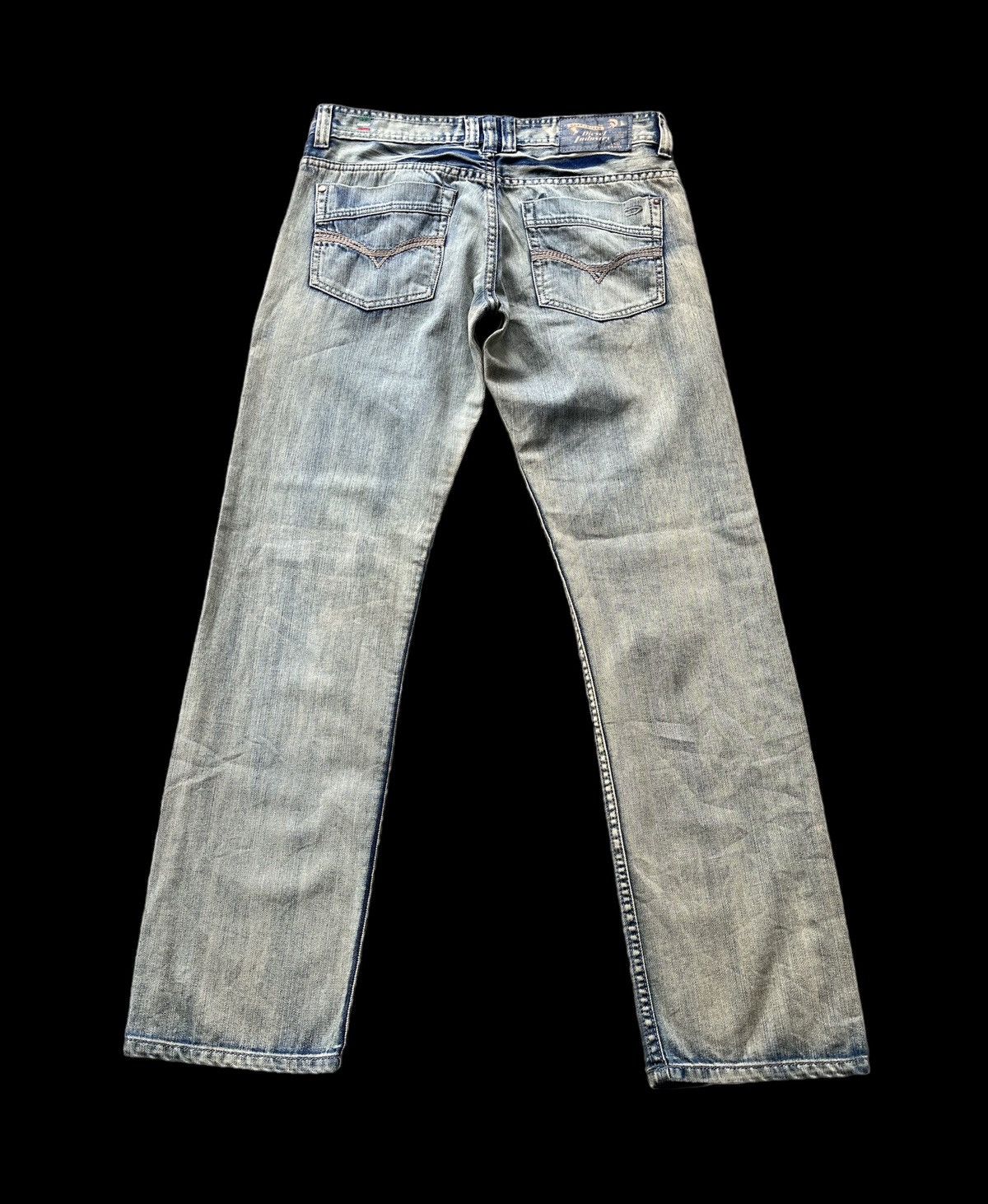 Diesel Distressed Diesel mud wash faded blue jeans Size US 32 / EU 48 - 2 Thumbnail
