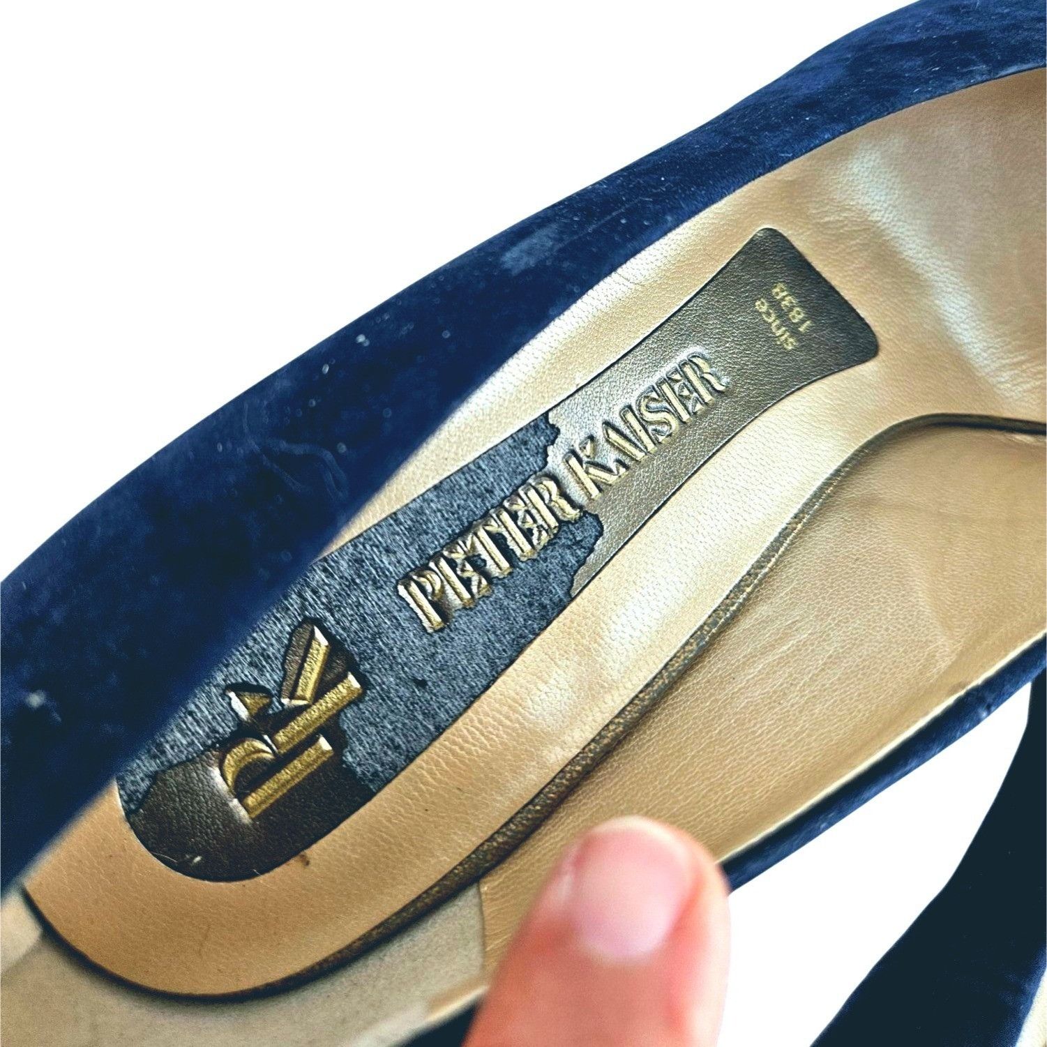 Other Vintage Peter Kaiser Suede Navy Blue Leather pumps NWOT Germ Size US 9.5 / IT 39.5 - 5 Thumbnail
