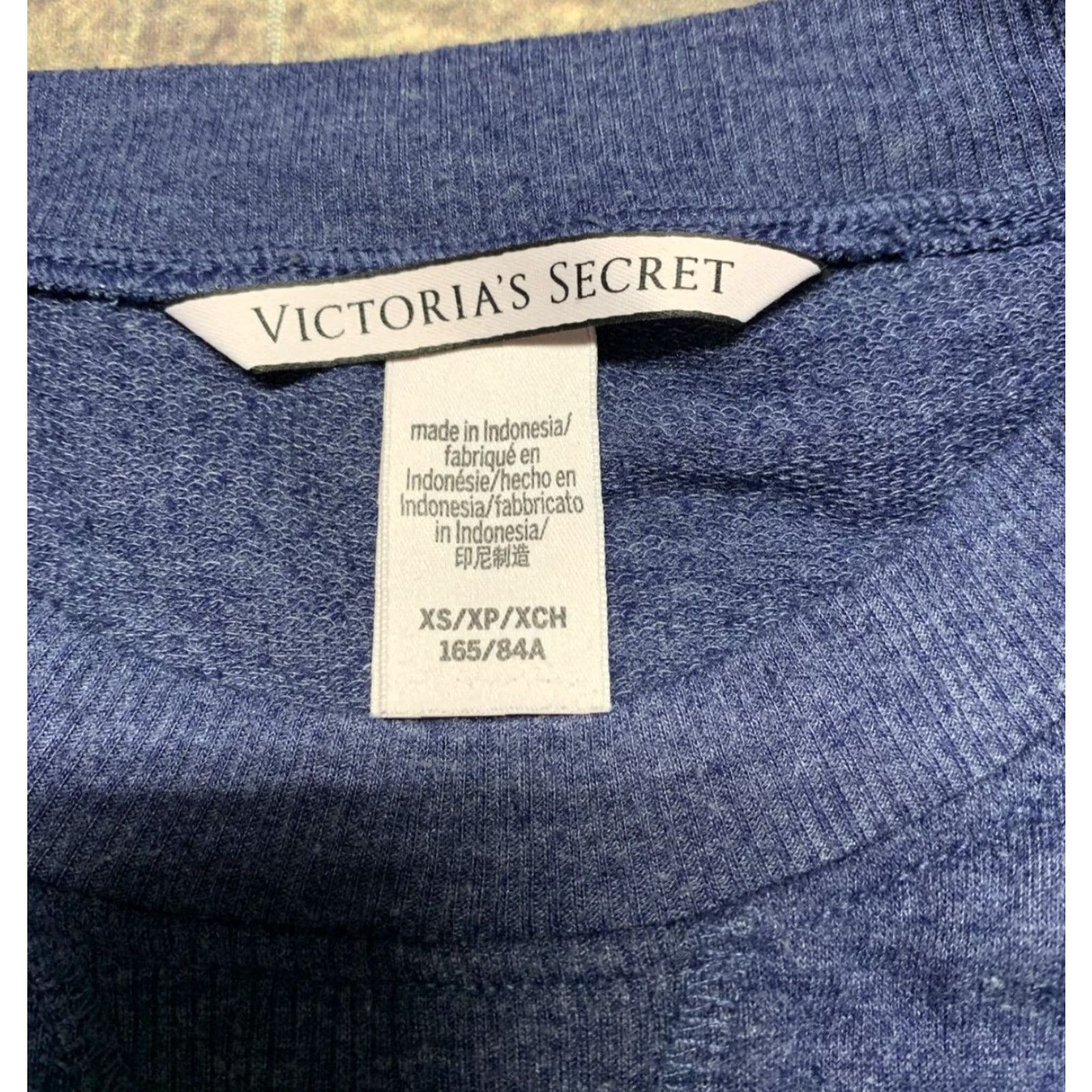 Victoria's Secret Victoria's Secret Woman's Long Sleeve Shirt XS Blue Pullover Crew Neck Laced Arm, Casual, Solid, Regular Fit, Fall Spring Summer Winter, Women Size XS / US 0-2 / IT 36-38 - 2 Thumbnail