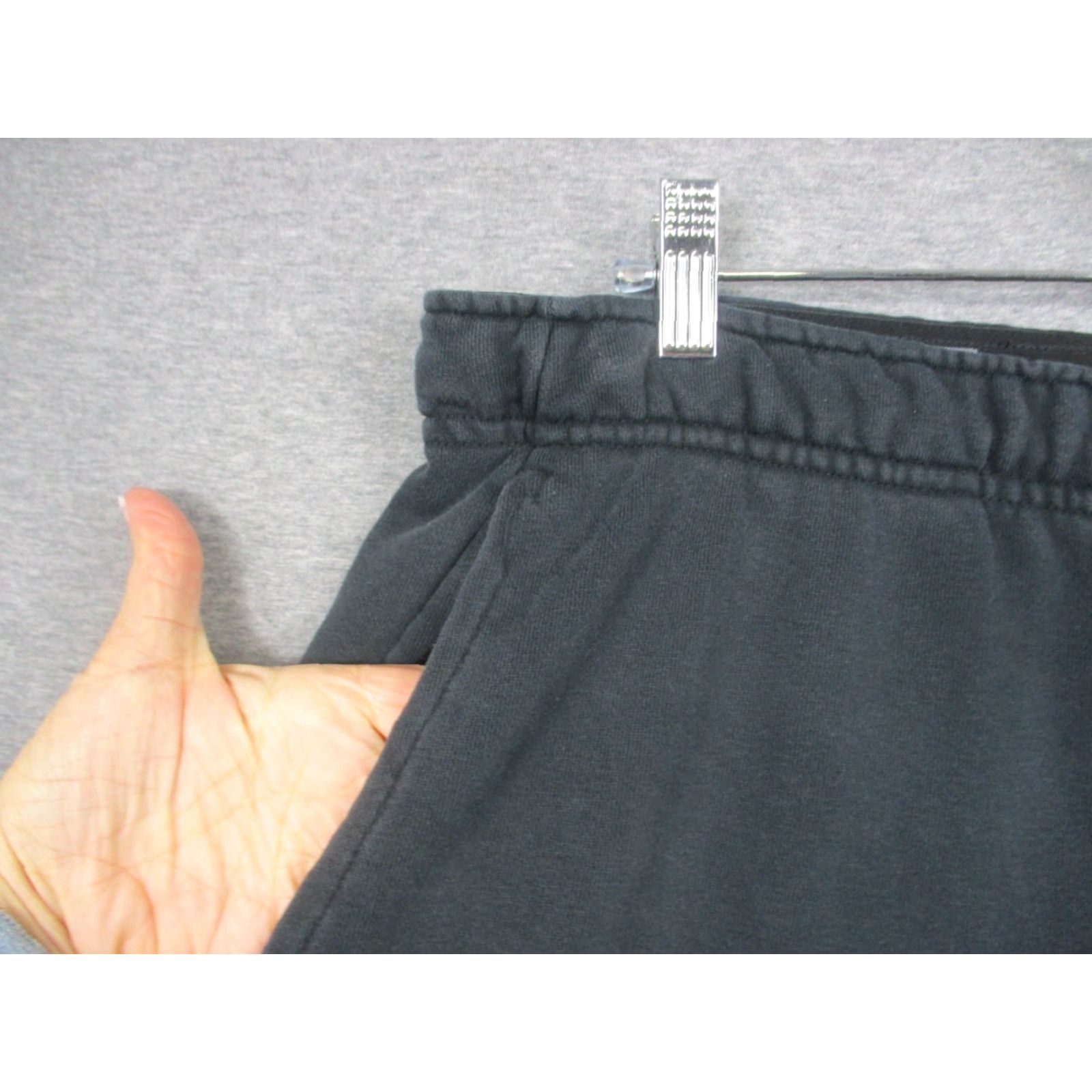 Nike Nike Dri Fit Training Pants Medium Black Pockets Size US 31 - 3 Thumbnail