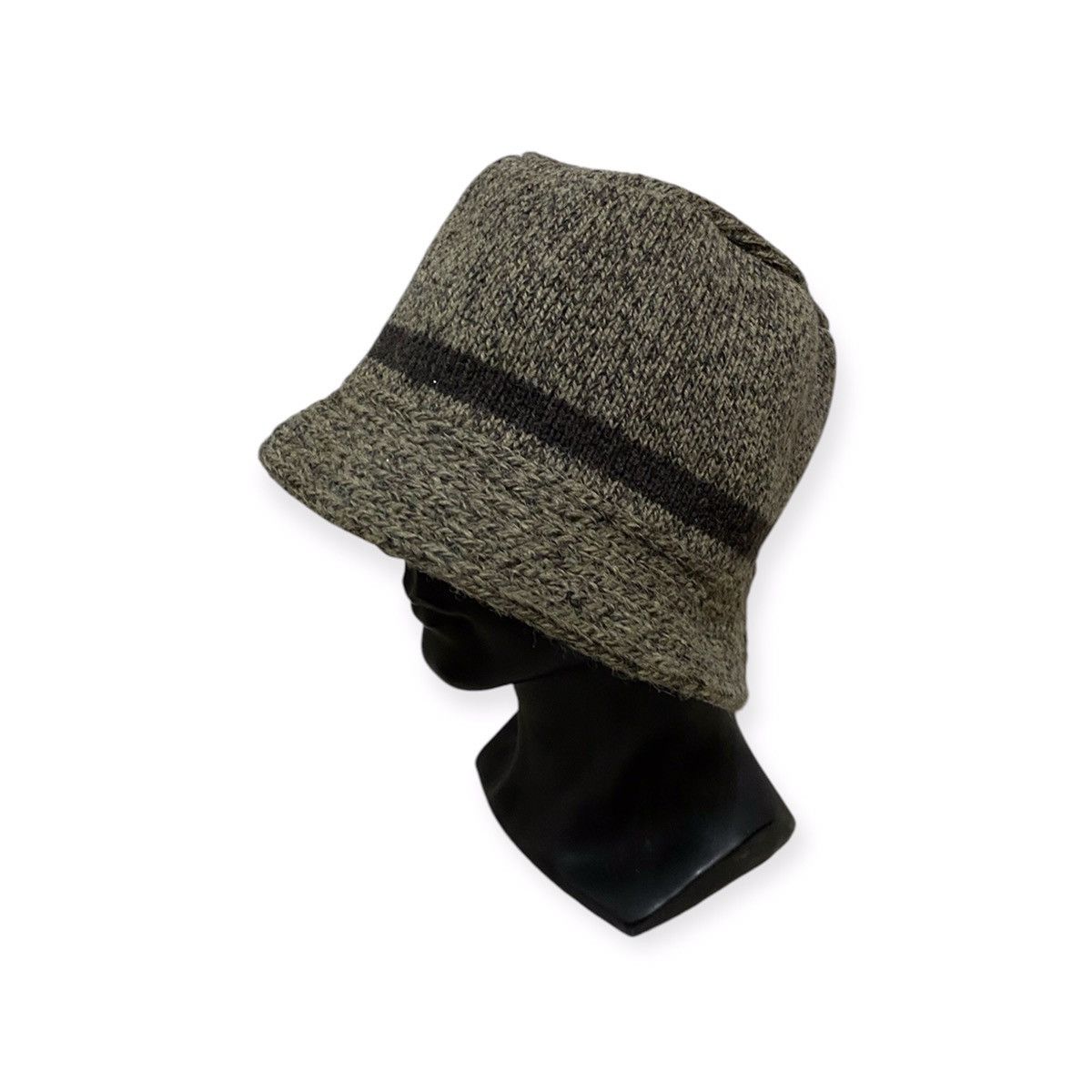 Japanese Brand Japanese Brand Plain Bucket Hat Size ONE SIZE - 1 Thumbnail