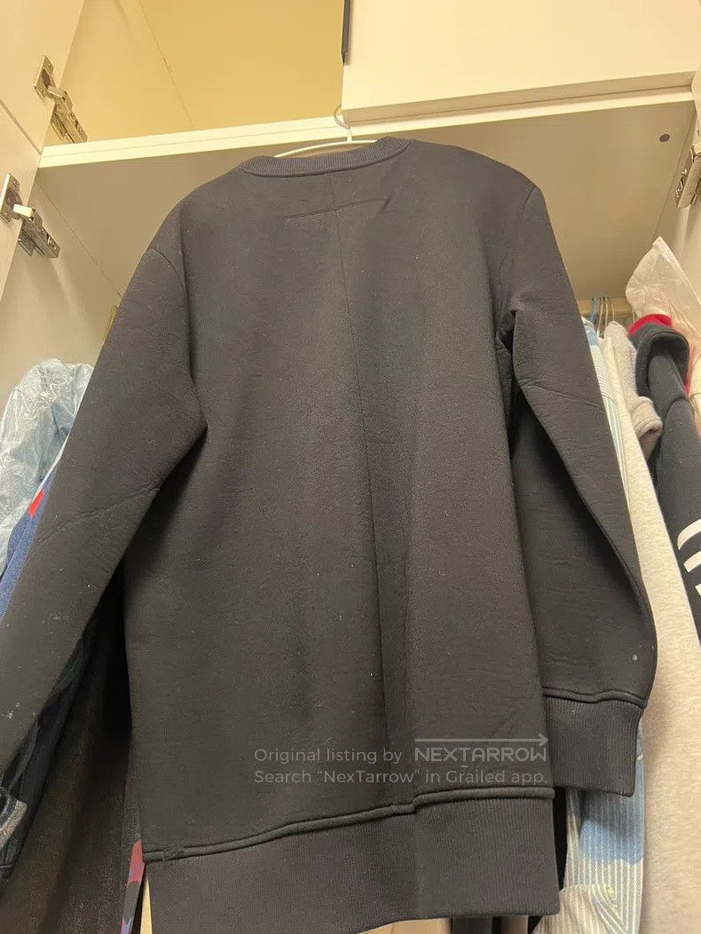 Givenchy Givenchy Shark Sweatshirt - Size L Size US S / EU 44-46 / 1 - 2 Thumbnail