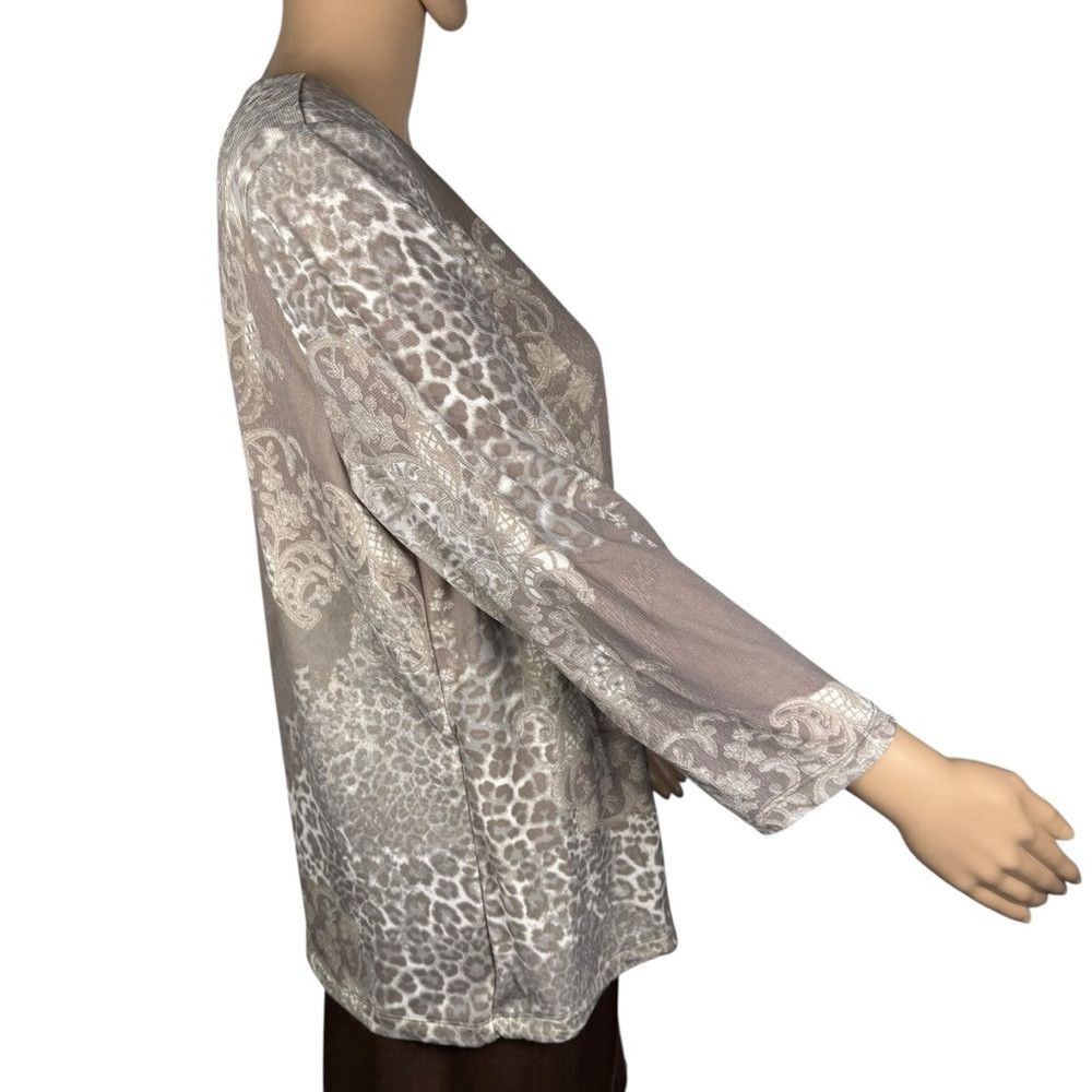 Chicos Easywear By Chico's Animal Print V-Neck Wrap Blouse Size 2 Size L / US 10 / IT 46 - 3 Thumbnail