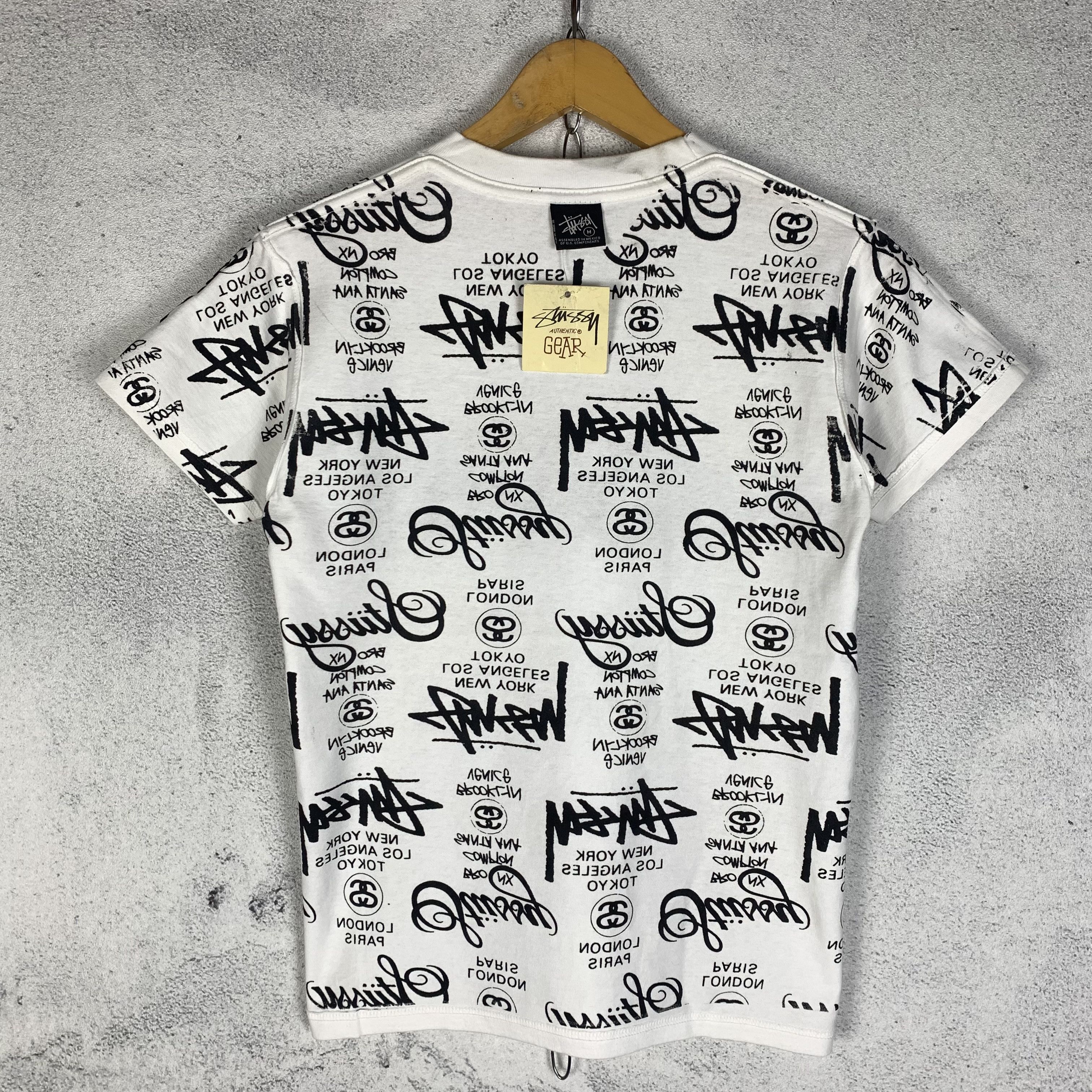 Stussy Stussy World Tour Over Print Tshirt Size M / US 6-8 / IT 42-44 - 3 Thumbnail