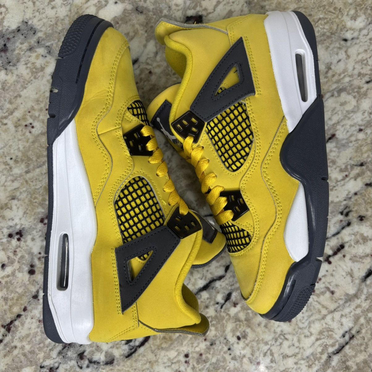 Jordan Brand Size 5.5-Jordan 4 Lightning (2021) CLEAN NO BOX SHIP ASAP Size US 5.5 / EU 38 - 12 Thumbnail