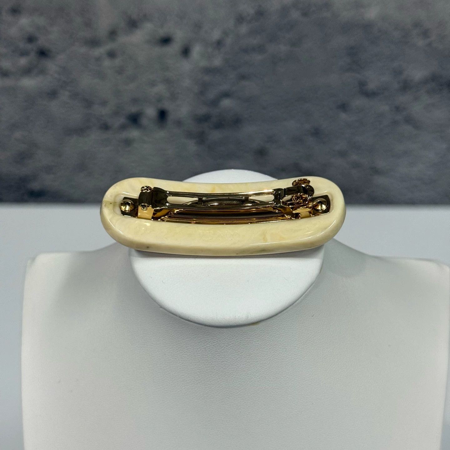 Prada Prada hair clip new Size ONE SIZE - 2 Thumbnail