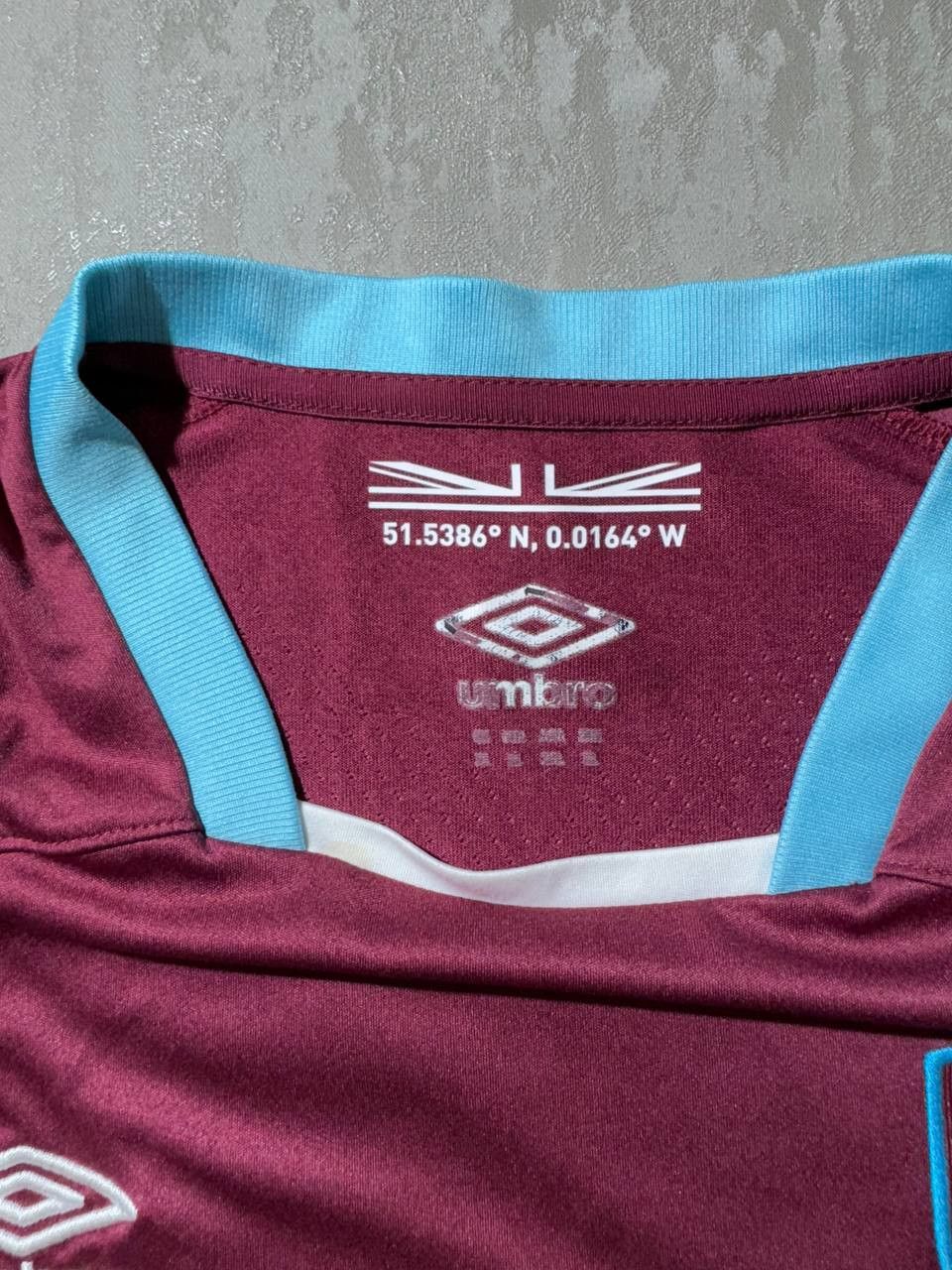 Umbro WEST HAM UNITED 2016-17 HOME FOOTBALL SOCCER JERSEY UMBRO Size US XL / EU 56 / 4 - 5 Thumbnail