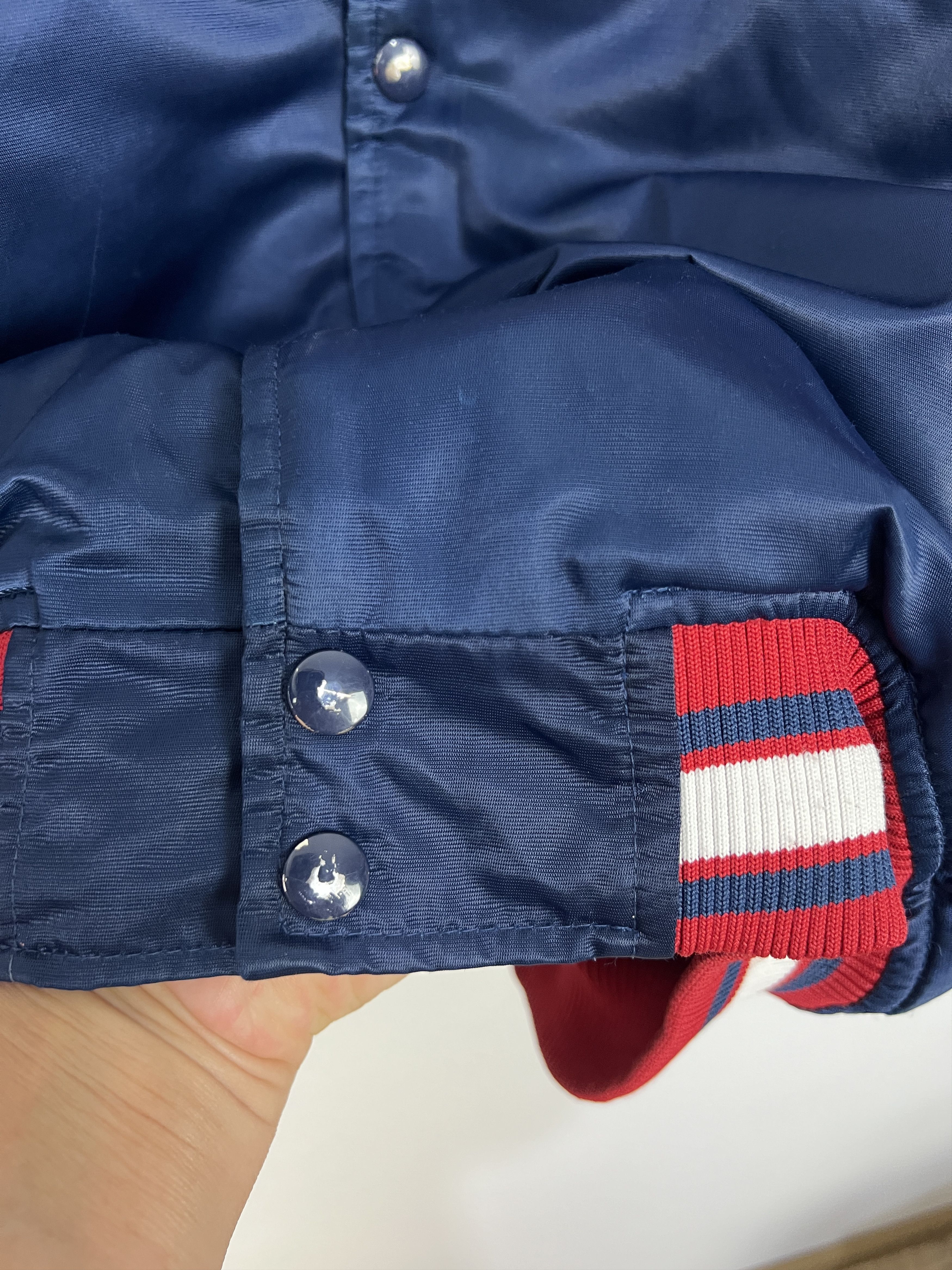 Starter Vintage 90's Starter MLB Atlanta Braves Starter Satin Bomber Size US L / EU 52-54 / 3 - 8 Thumbnail