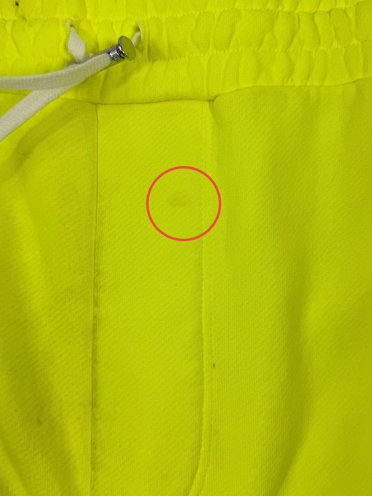 Amiri NEON YELLOW LOGO PRINT SHORTS Size US 38 / EU 54 - 12 Thumbnail