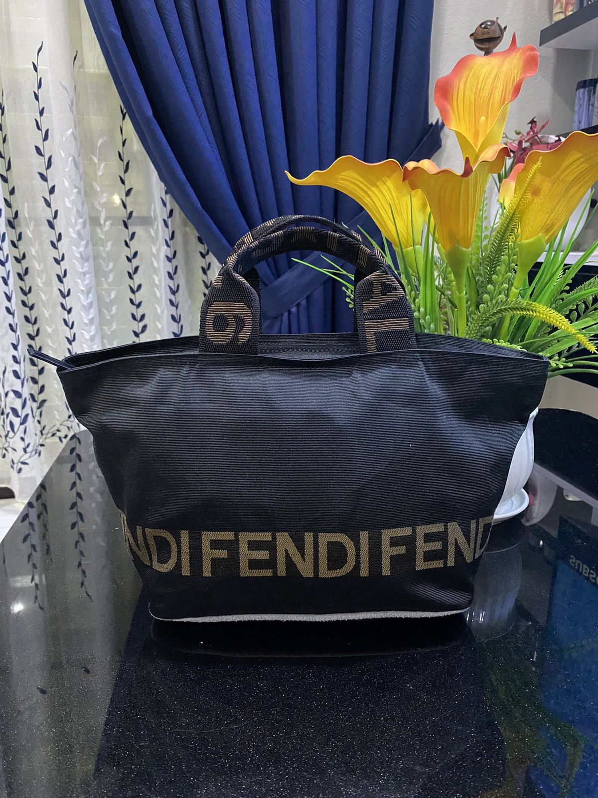 Fendi Fendi Zucca Pattern Handbag Size ONE SIZE - 1 Thumbnail
