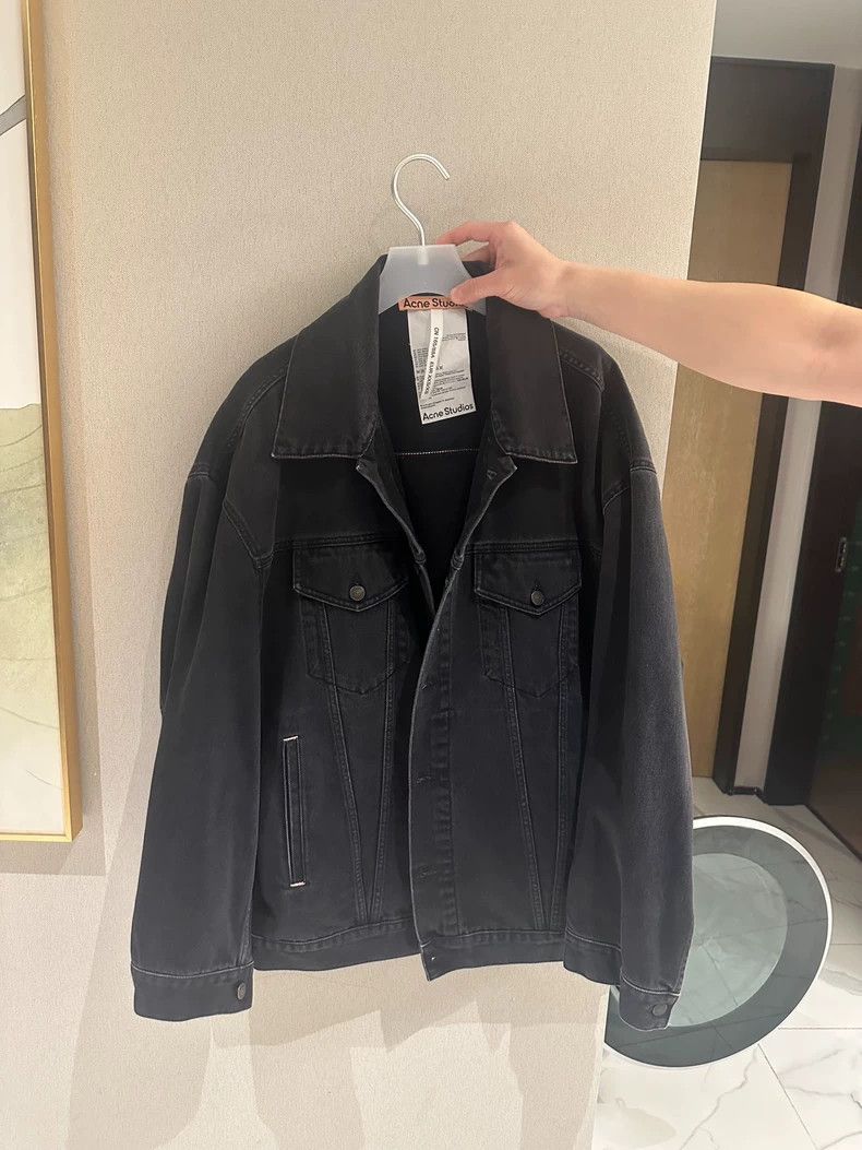 acne studios Black denim jacket 2504-Nextarrow