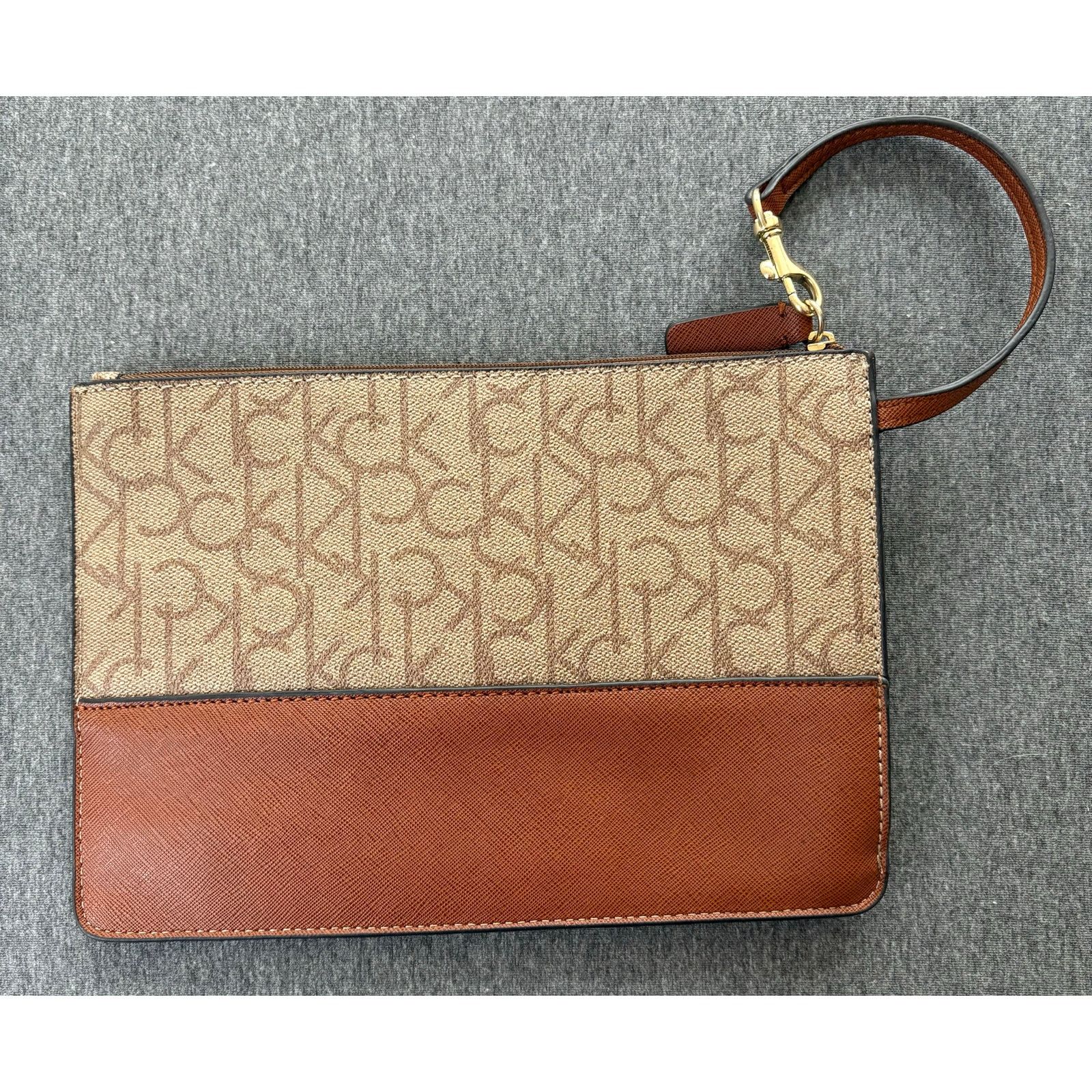 Calvin Klein Calvin Klein | Women's Wristlet Clutch Purse Bag Size ONE SIZE - 2 Thumbnail