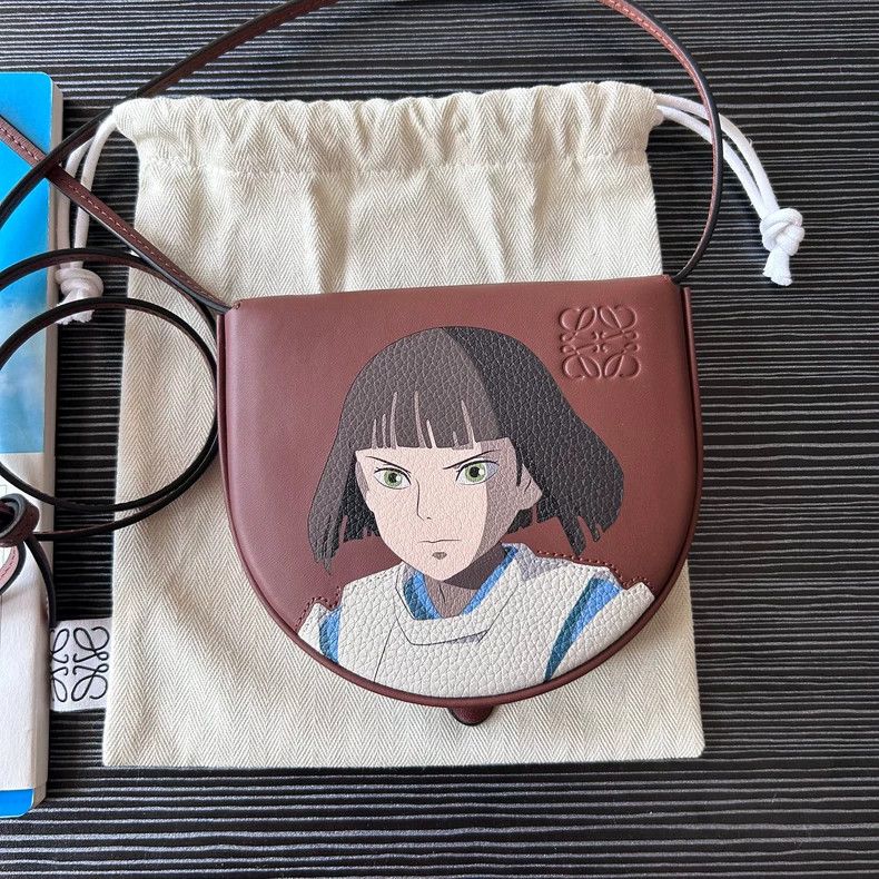 Loewe LOEWE size os Spirited Away has a joint collection of white Size ONE SIZE - 3 Thumbnail